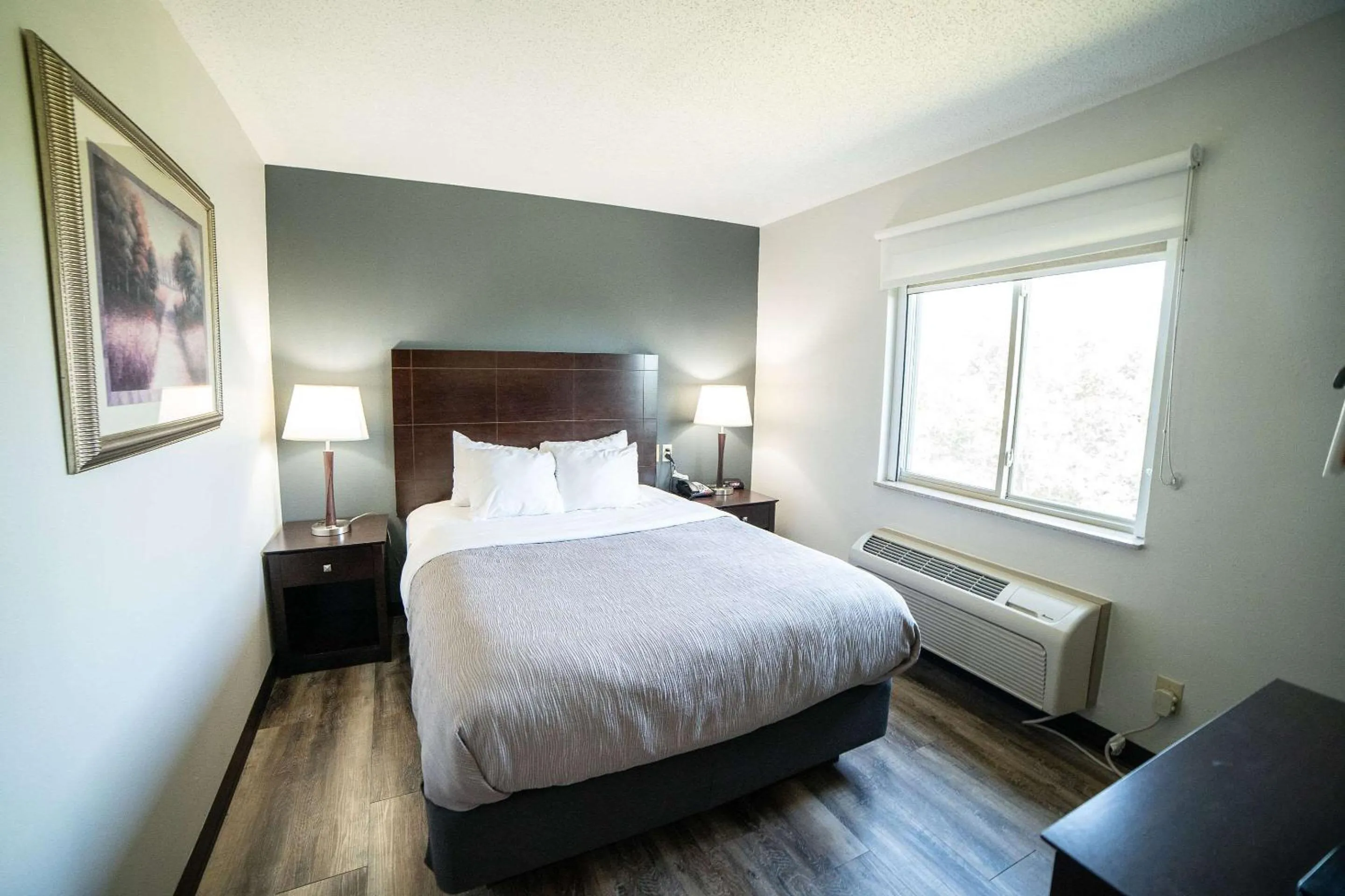 Bedroom, Bed in Quality Inn & Suites Watertown near Prairie Lakes Ice Arena