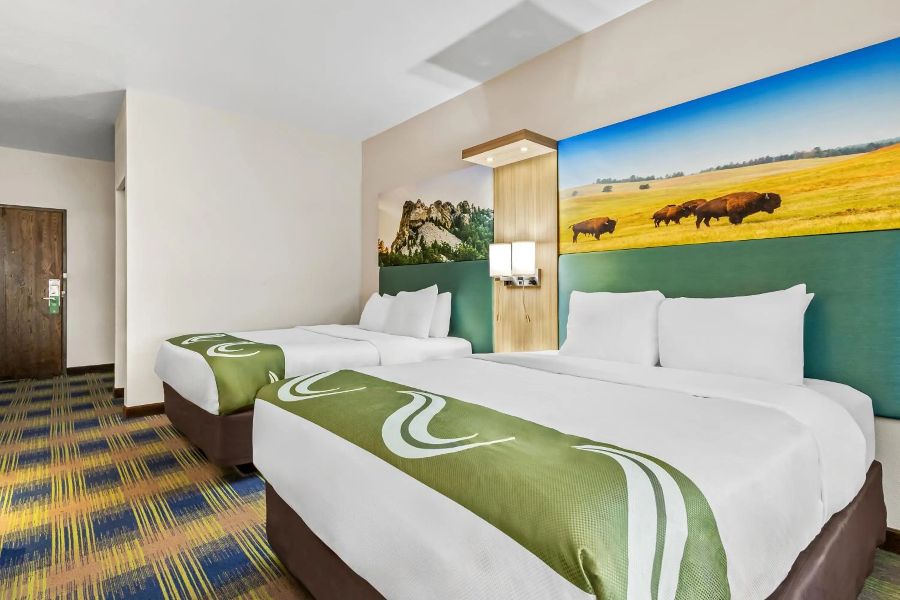 Photo of the whole room, Bed in Quality Inn Brookings-University