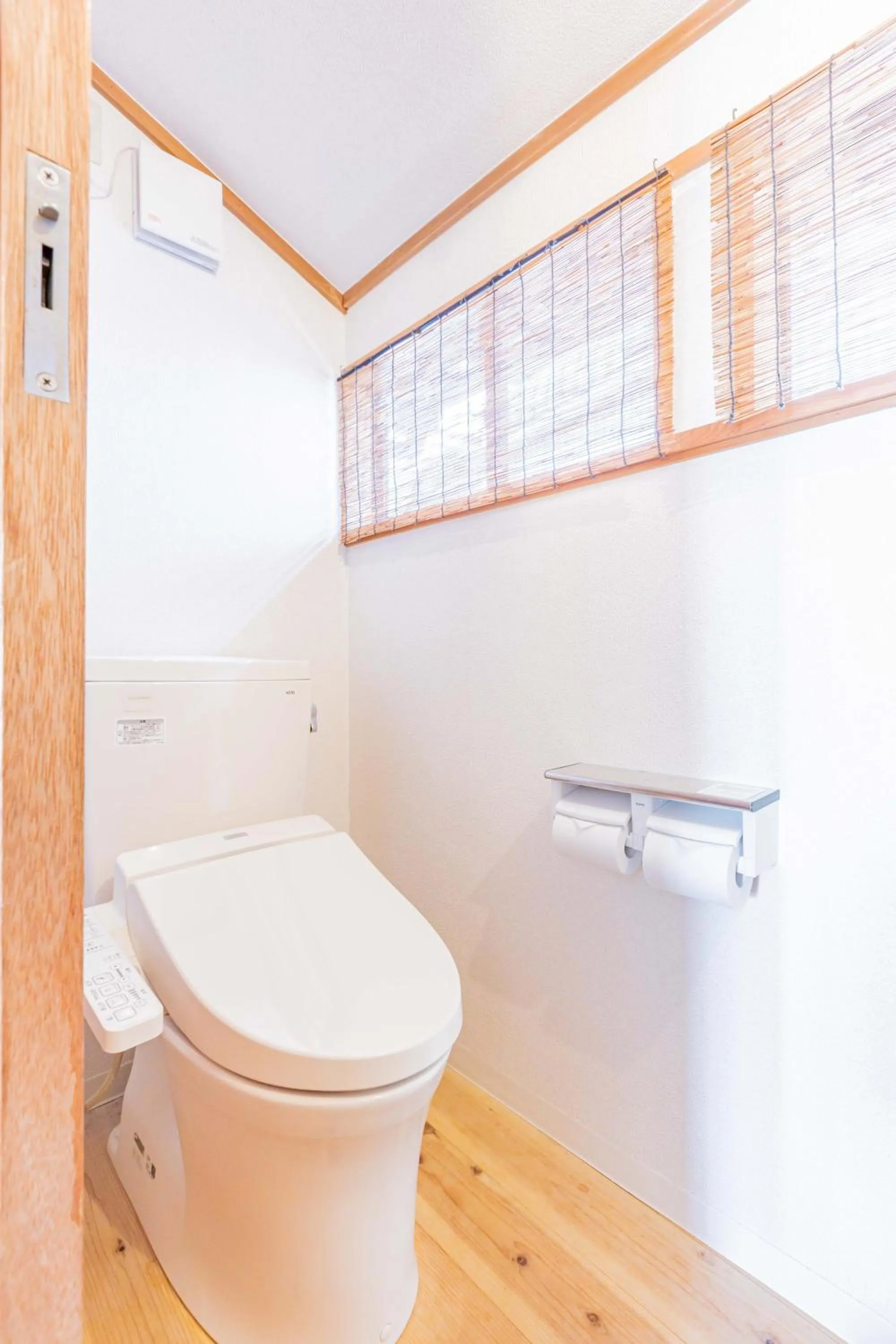 Toilet in The temple - Houjuji -