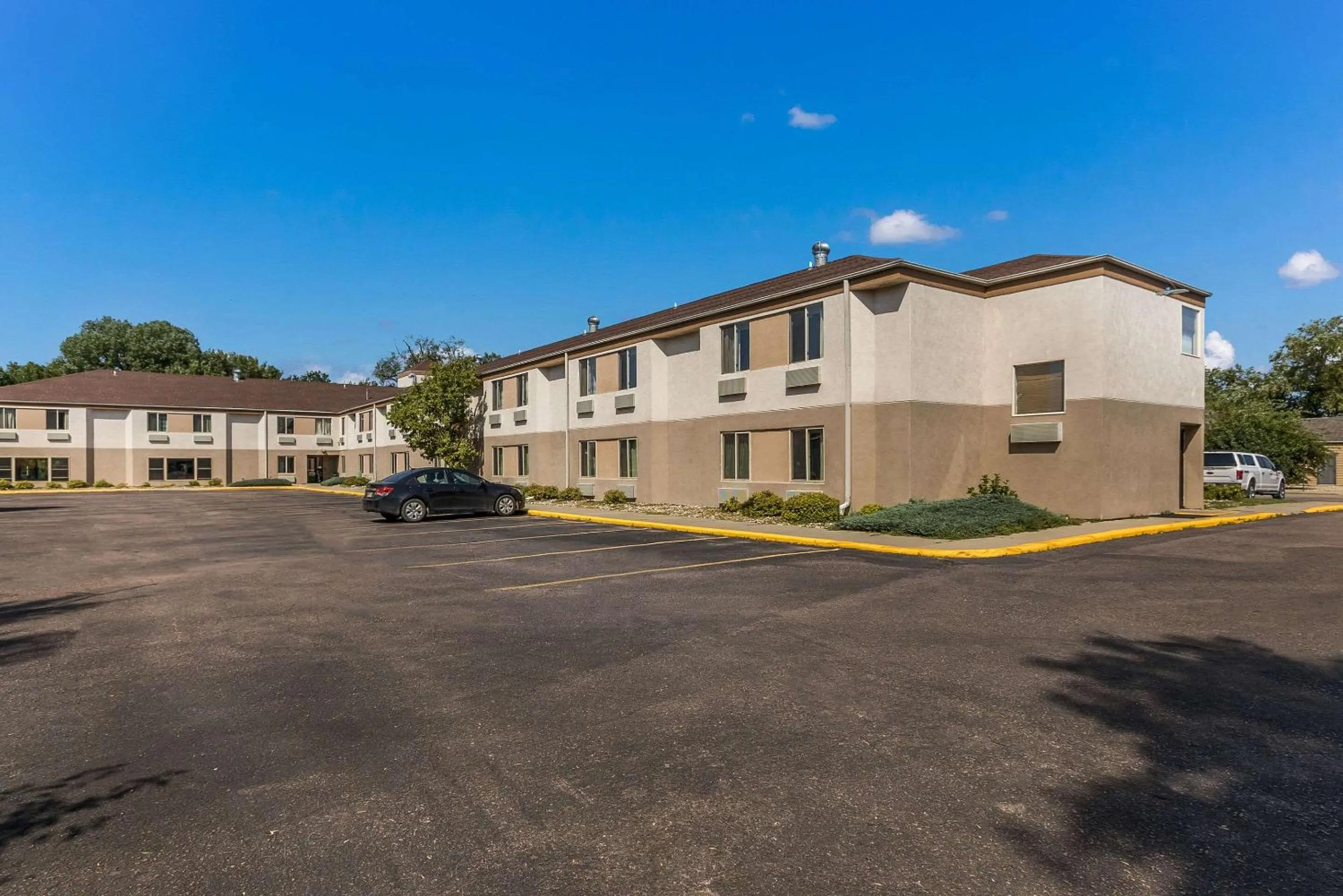 Property building in Sleep Inn Sioux Falls Airport