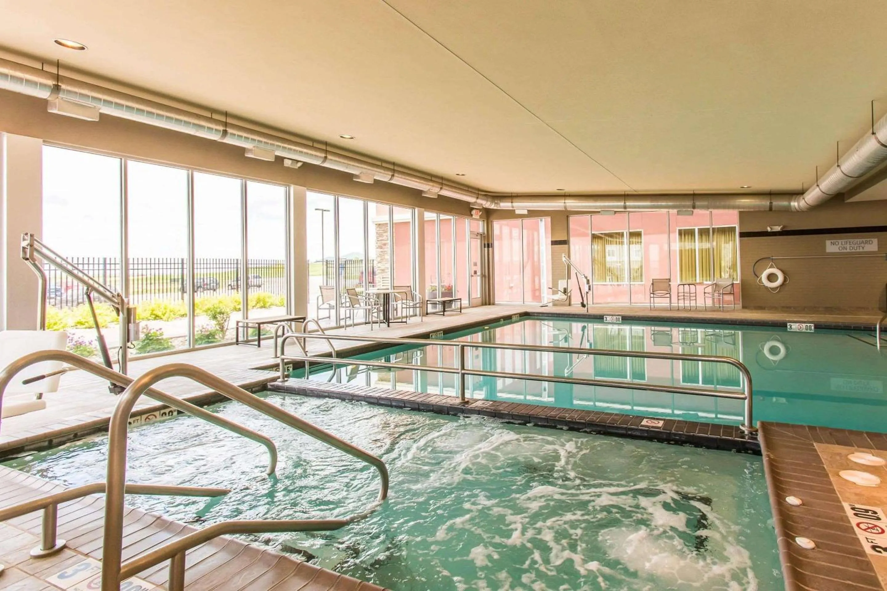 Swimming pool in Cambria Hotel Rapid City near Mount Rushmore