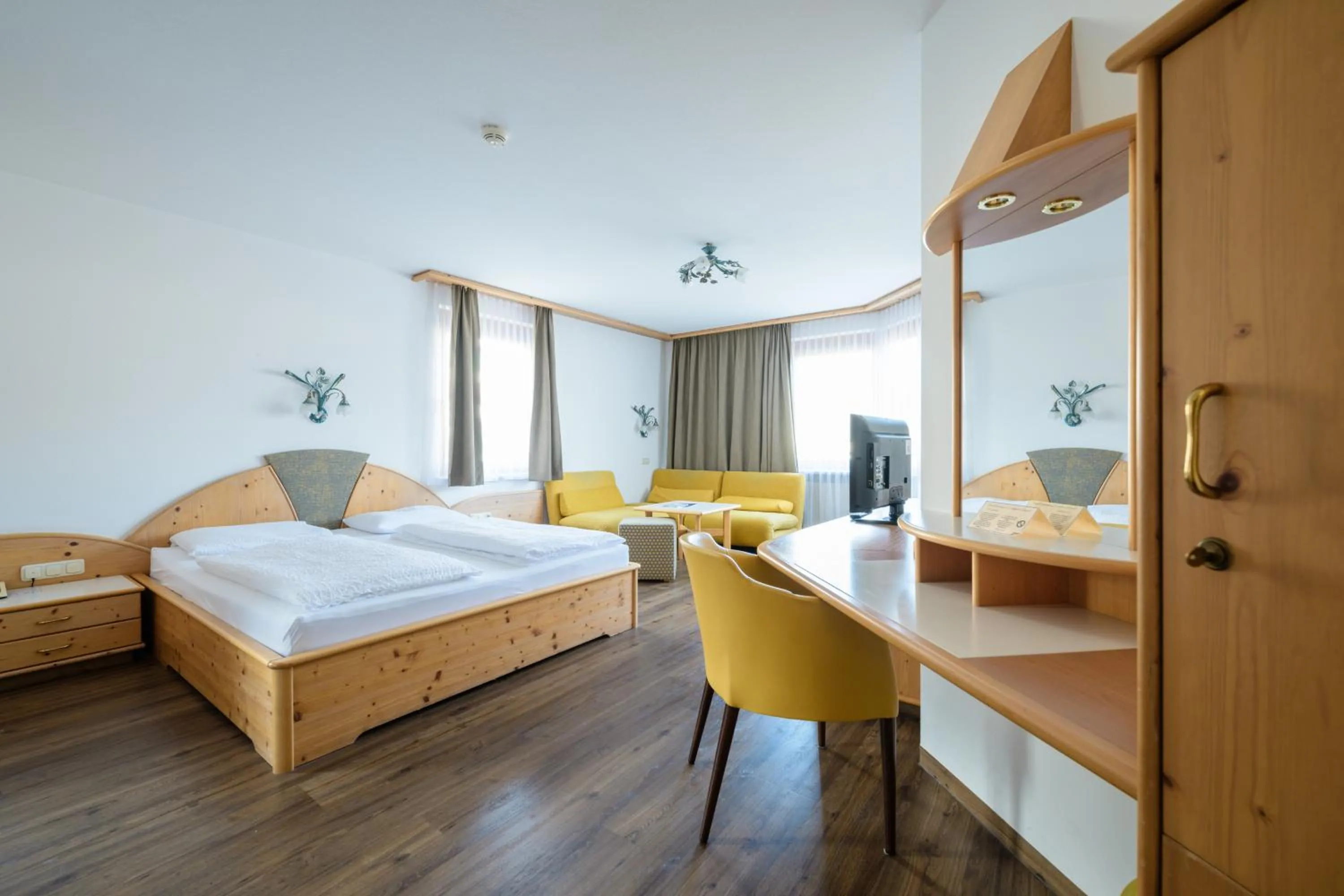 Photo of the whole room, Bed in Landgasthof Bogner by SMK Event und Gastro