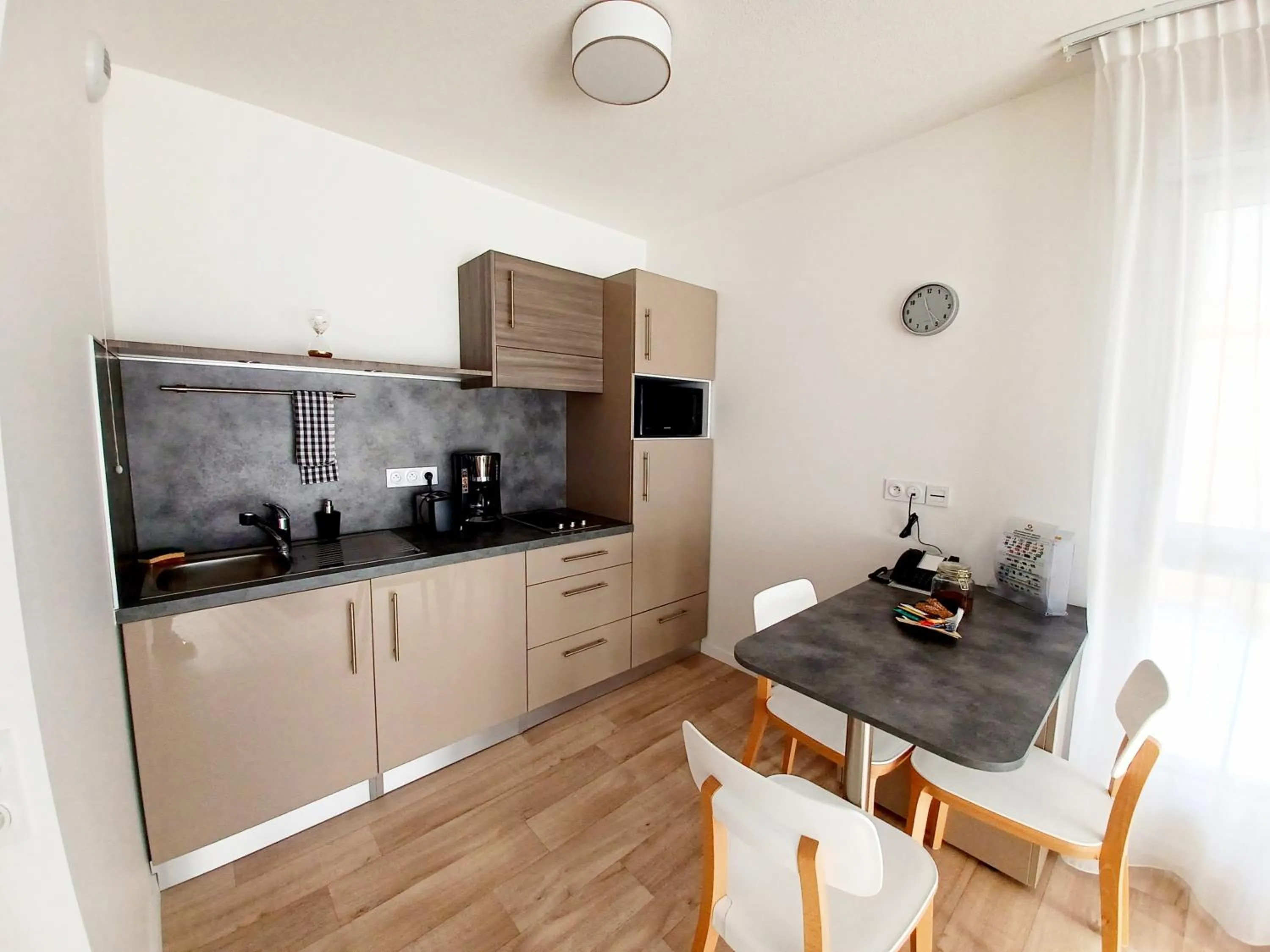 Kitchen or kitchenette in Domitys - Les Aiglons Blancs