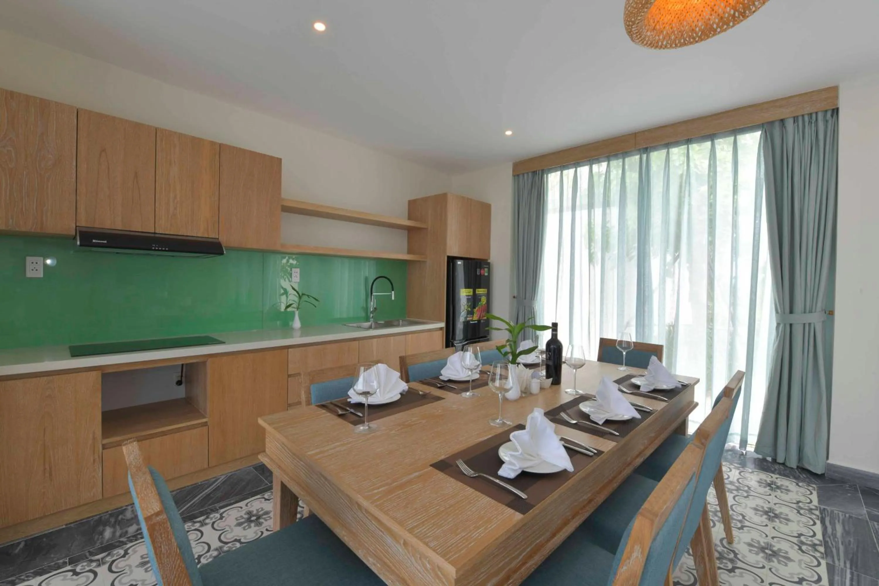 Kitchen or kitchenette in CocoLand Thu Xa Ancient Town Resort