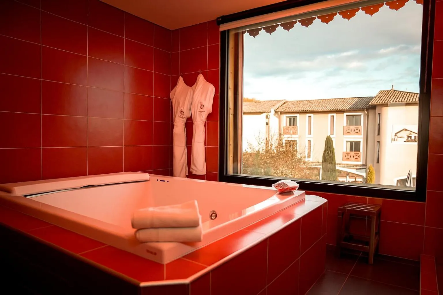 Bathroom in Georges Blanc Parc & Spa