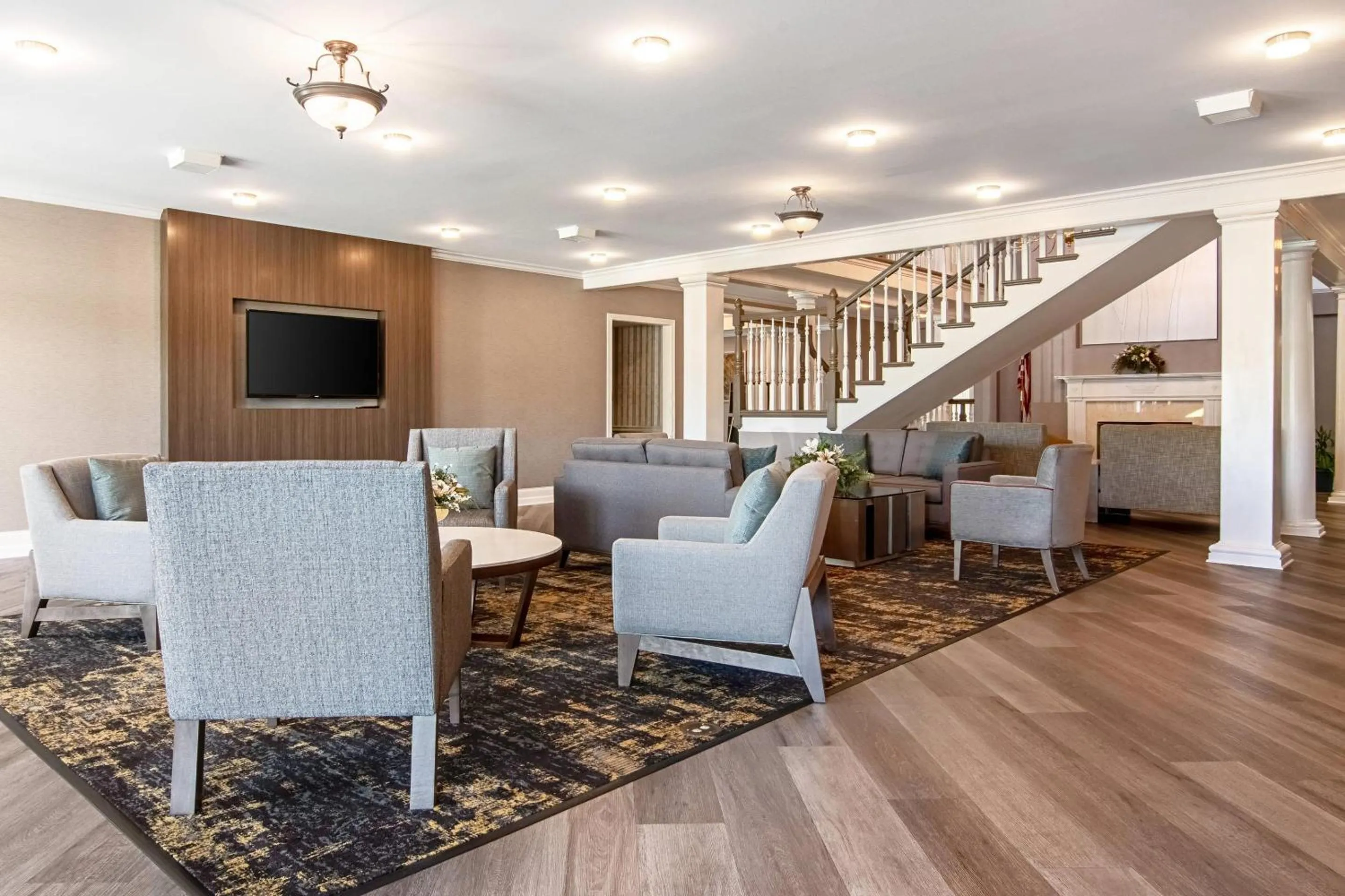 Lobby or reception in Clarion Inn Willow River