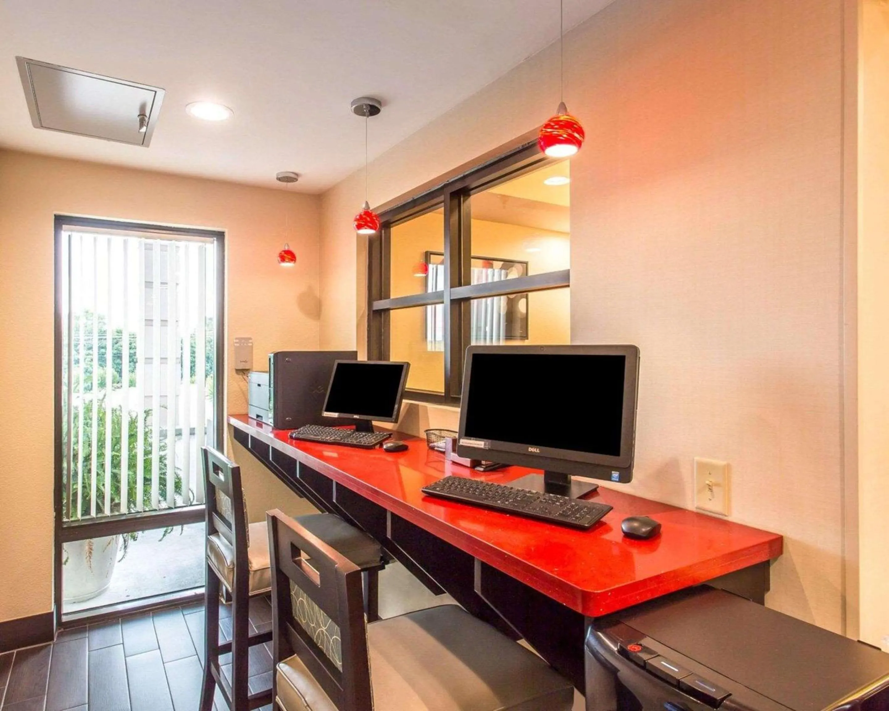 Business facilities in Comfort Suites Cookeville