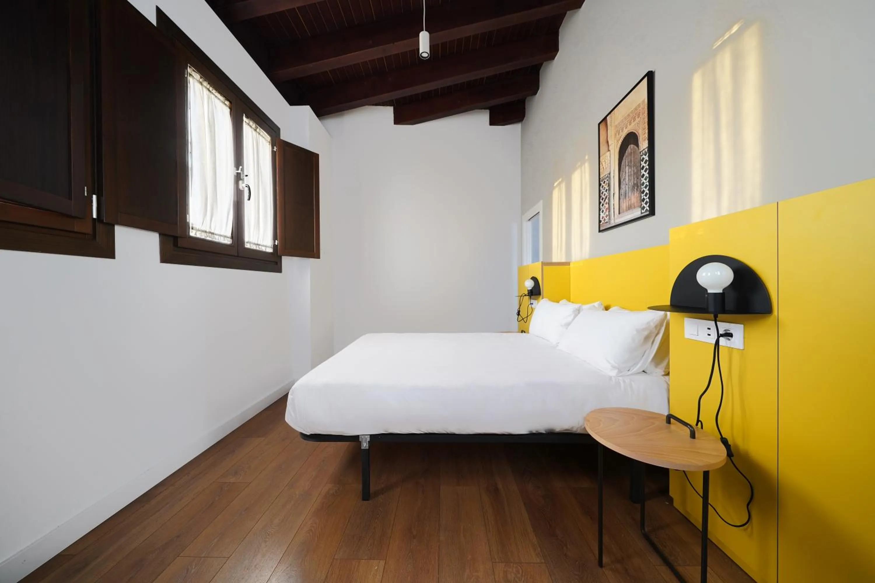 Bed in Numa Granada Vega