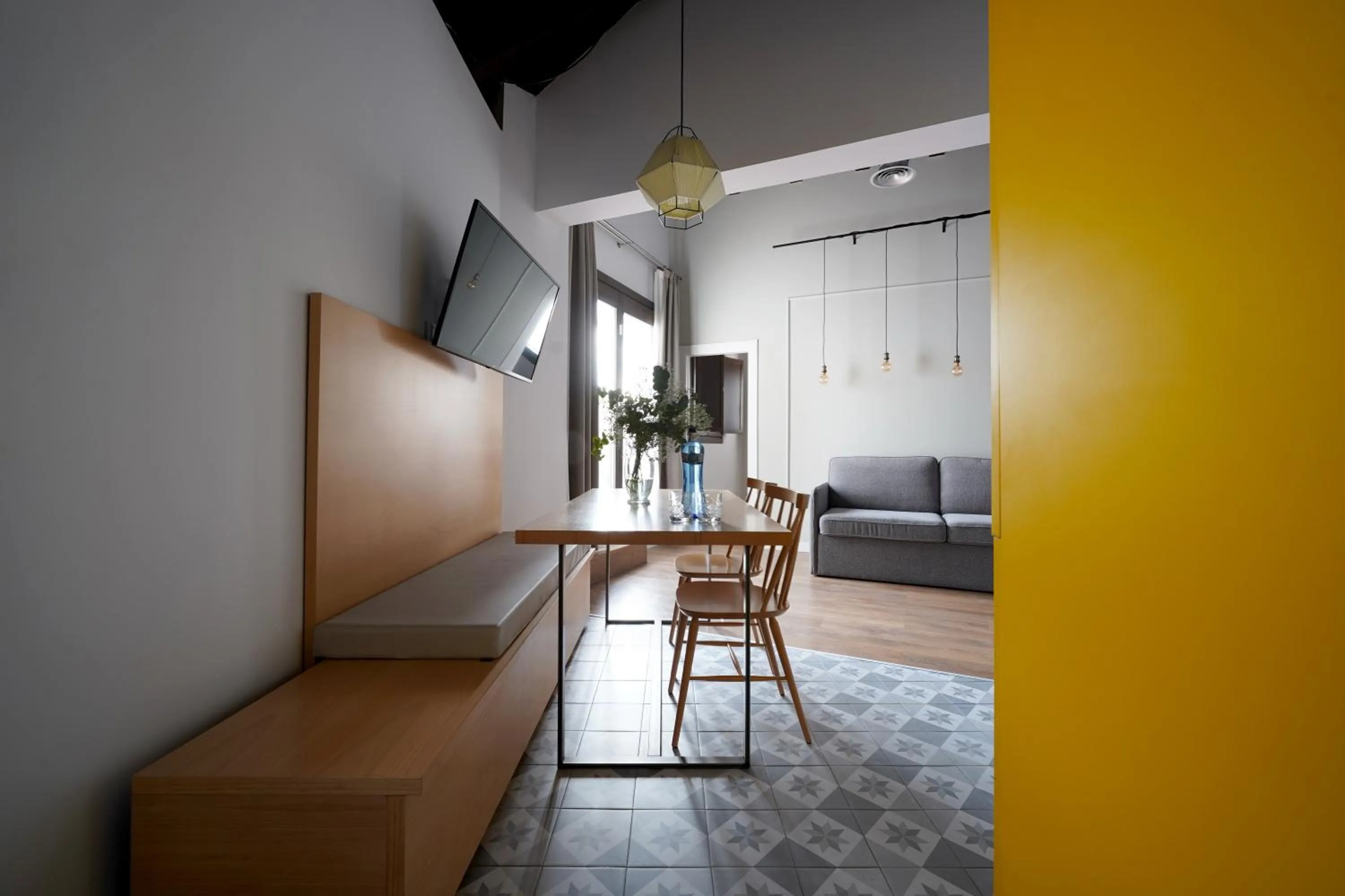 TV and multimedia in Numa Granada Vega