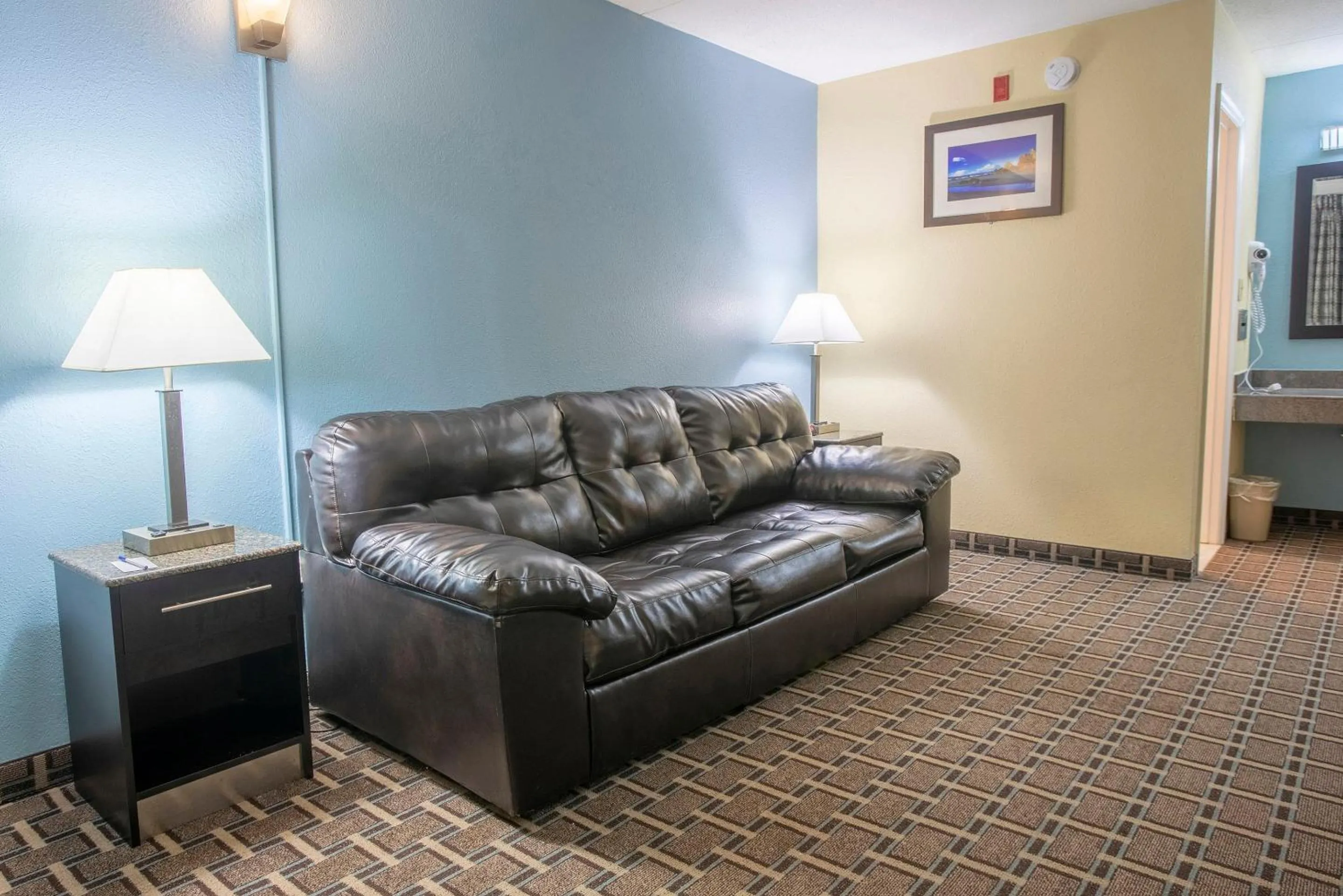 Bedroom in OYO Hotel Knoxville TN Cedar Bluff I-40