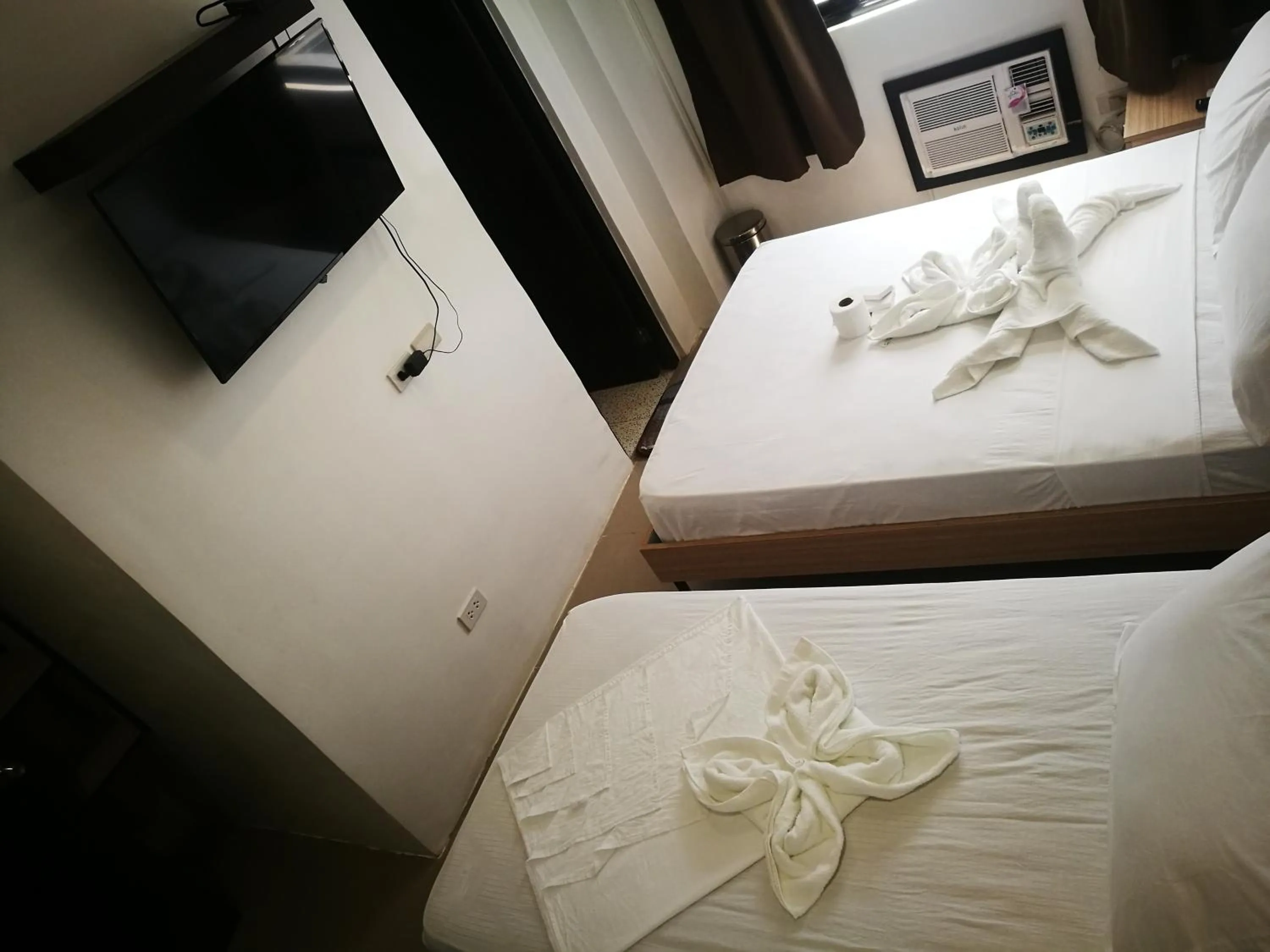 Bedroom, Bed in Hotel Rupert A Baler