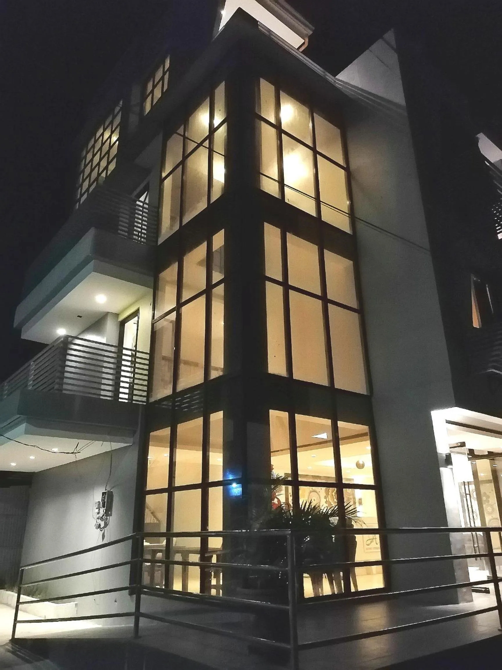 Property building in Hotel Rupert A Baler