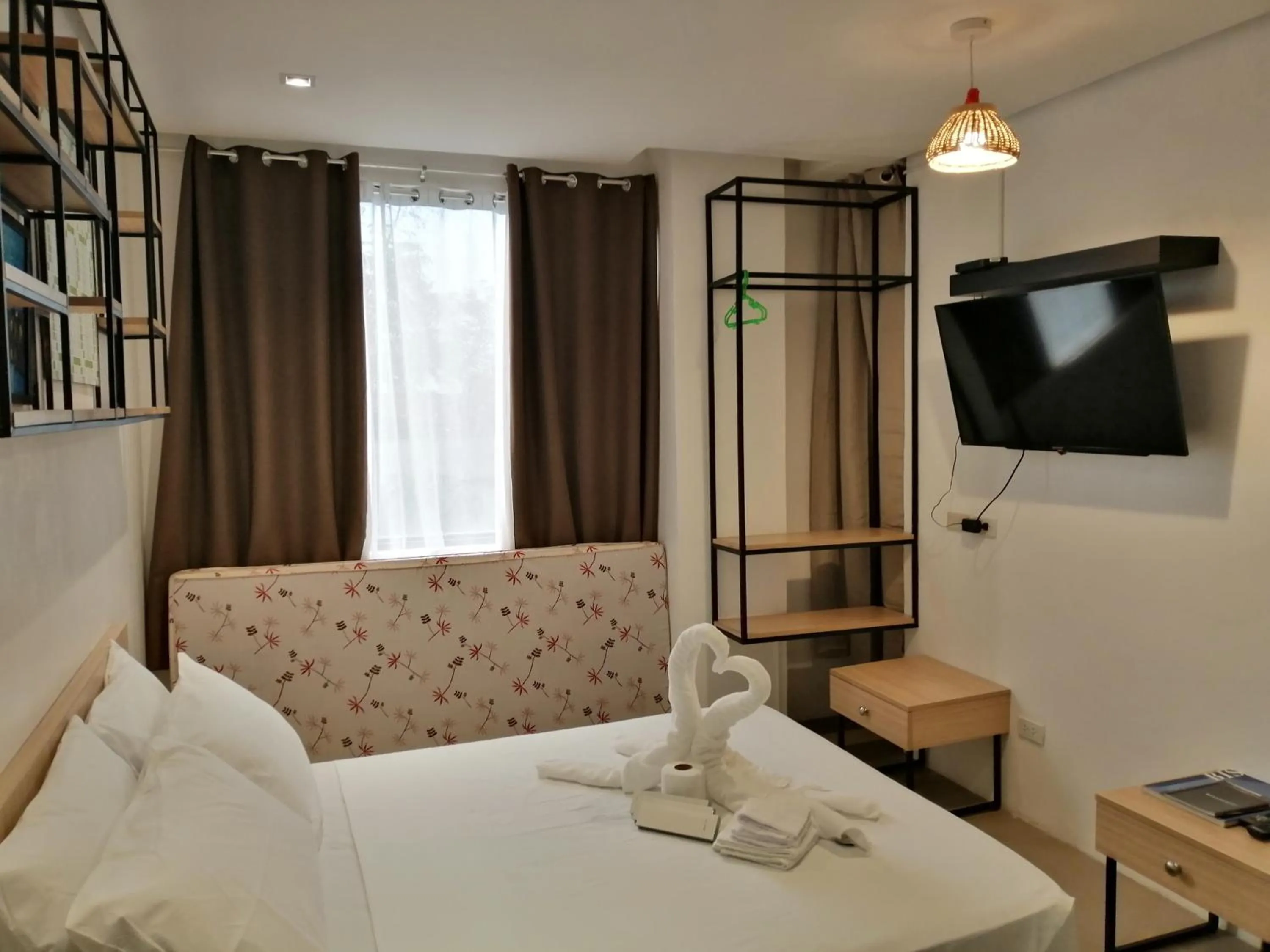 Bed in Hotel Rupert A Baler