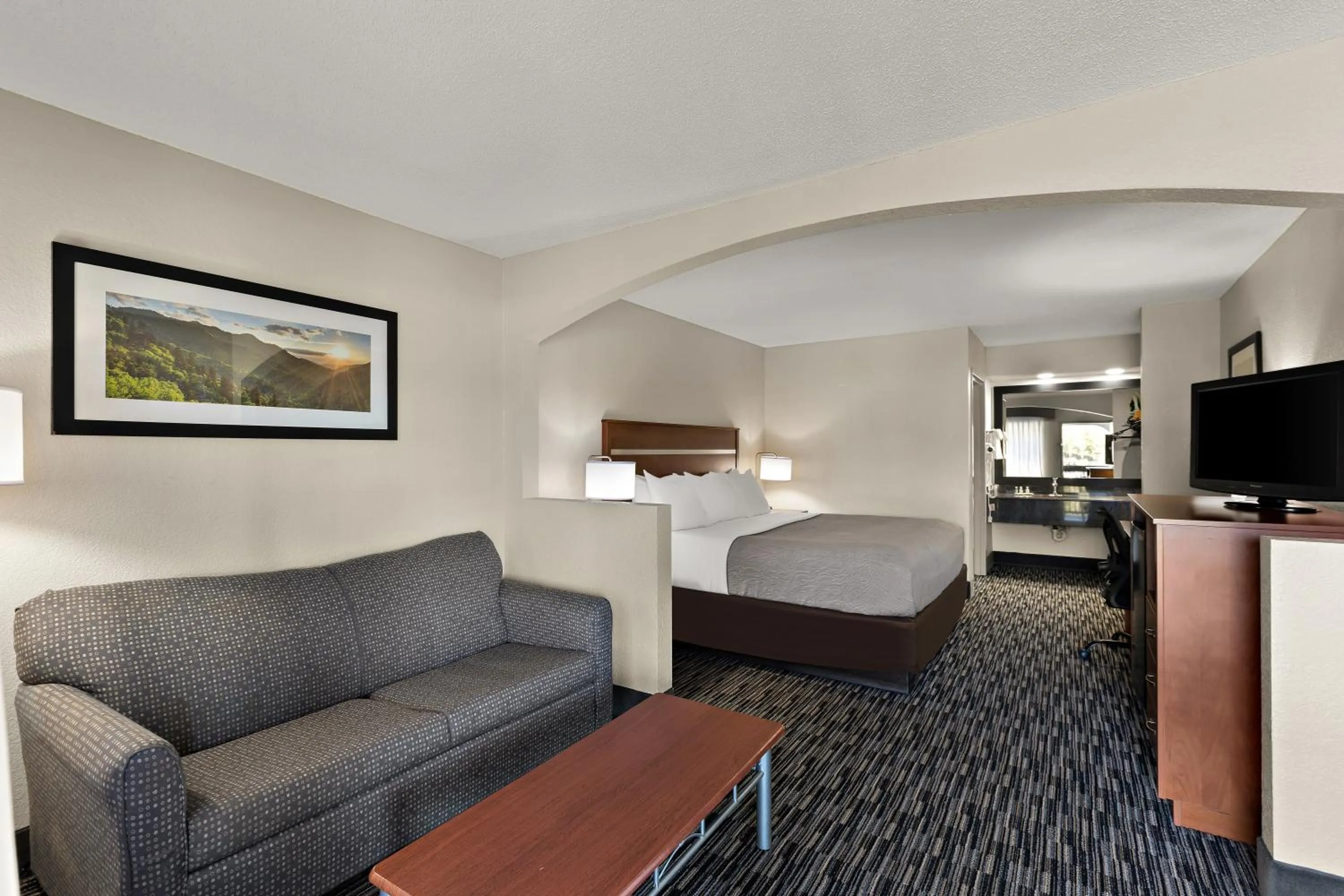 View (from property/room), Bed in Quality Inn Dandridge