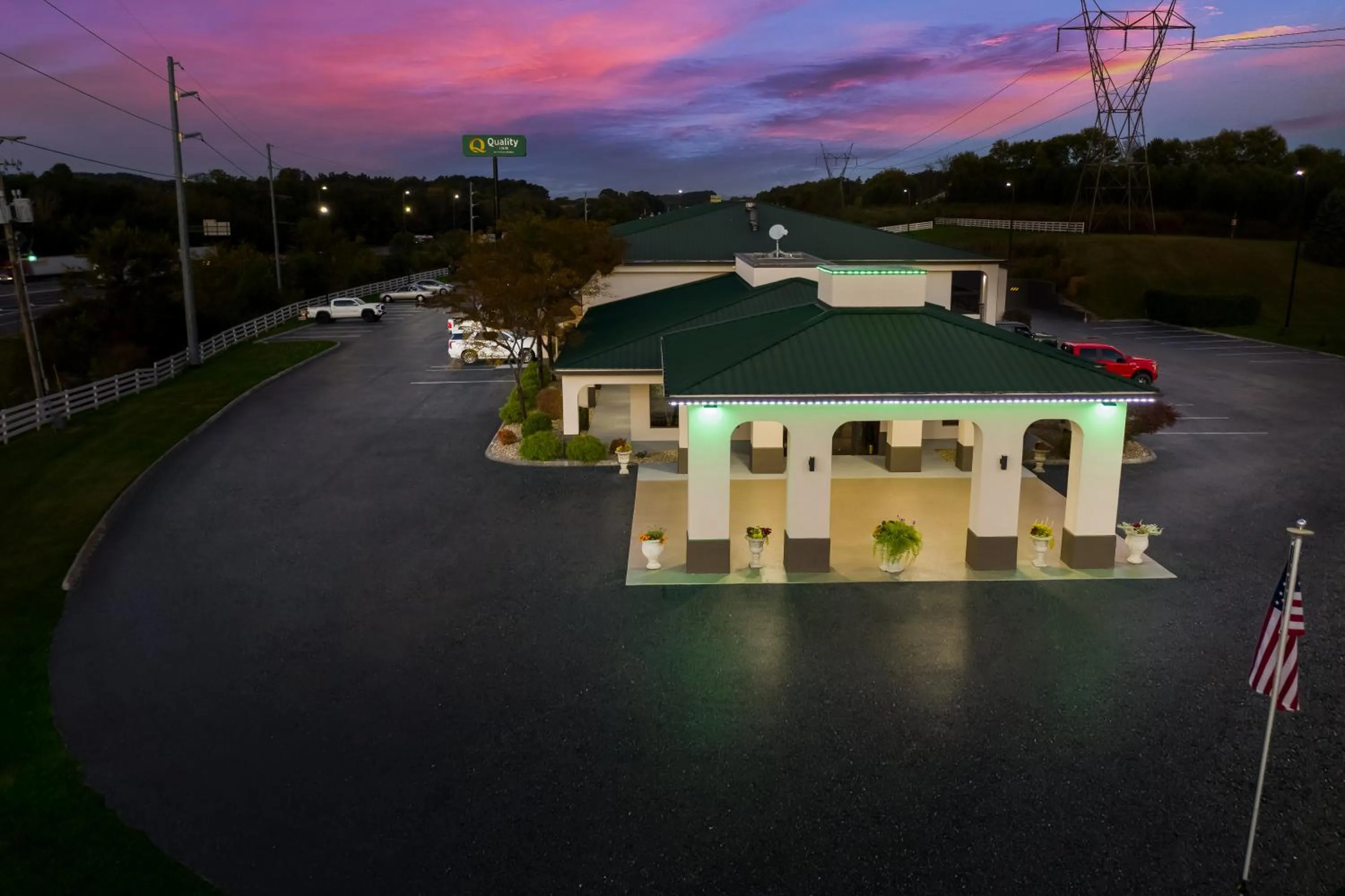 Property building in Quality Inn Dandridge