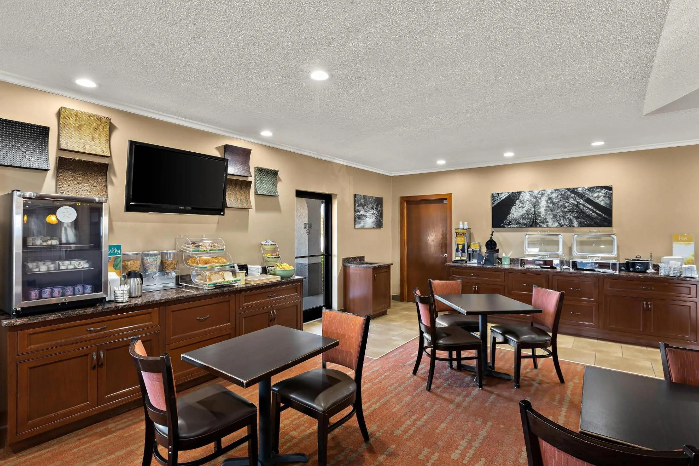 Breakfast in Quality Inn Dandridge