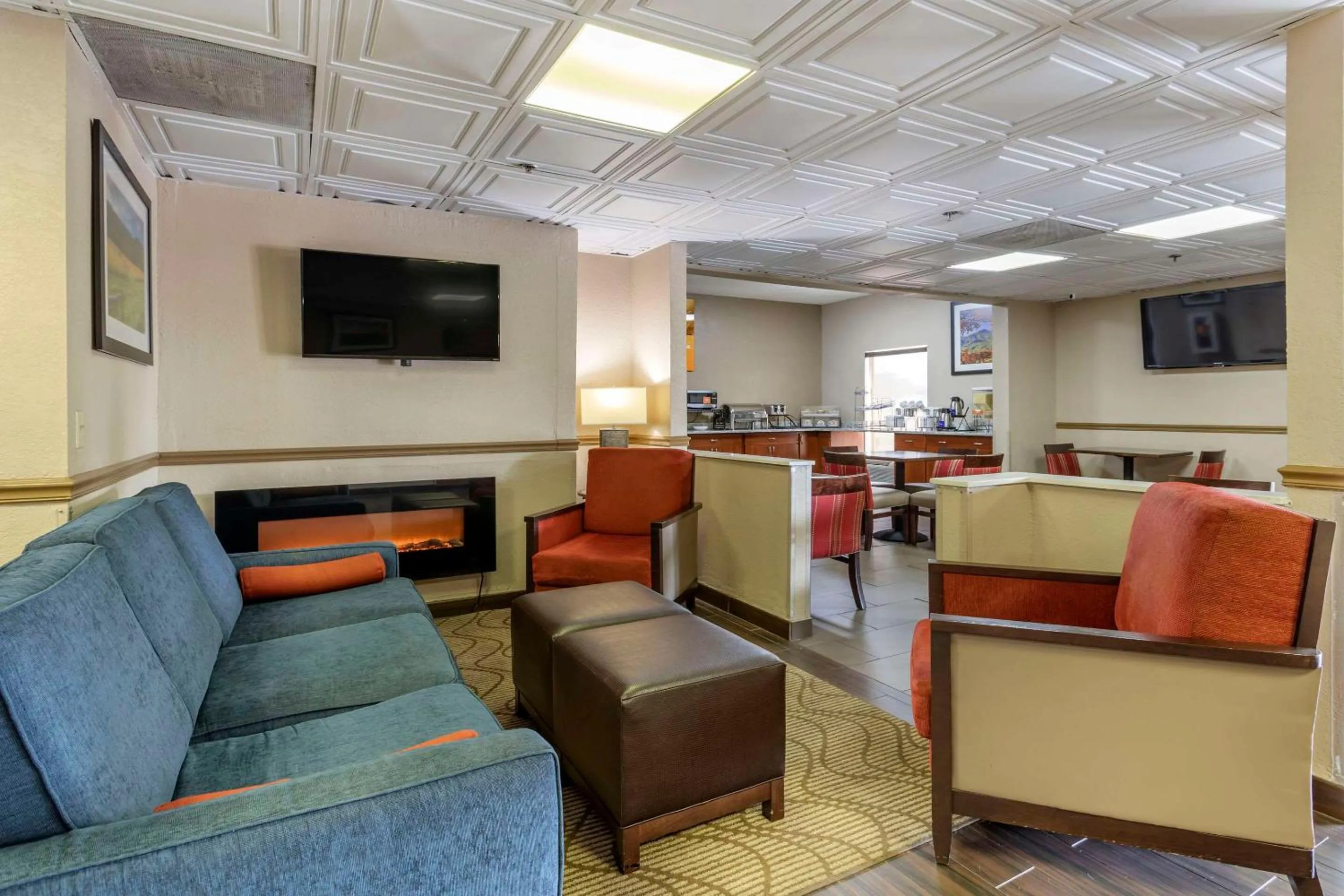 Lobby or reception in Comfort Inn South