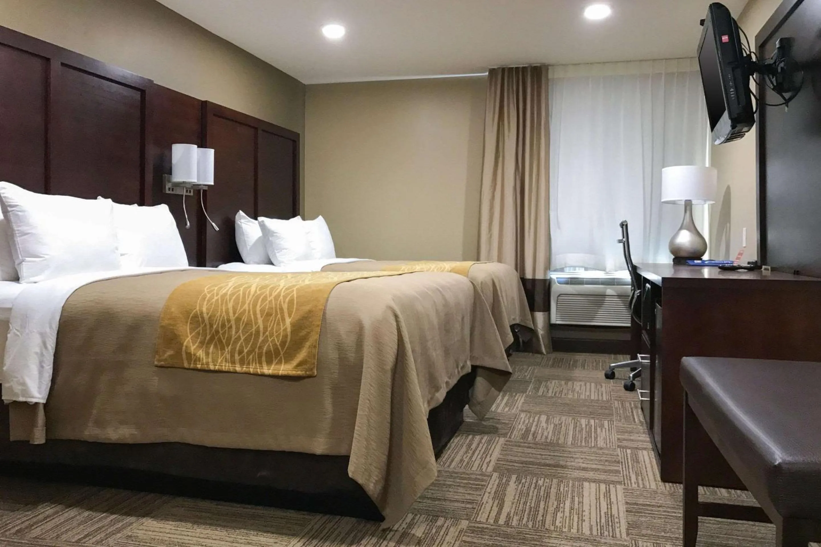 Photo of the whole room in Giles Hotel Inn and Suites