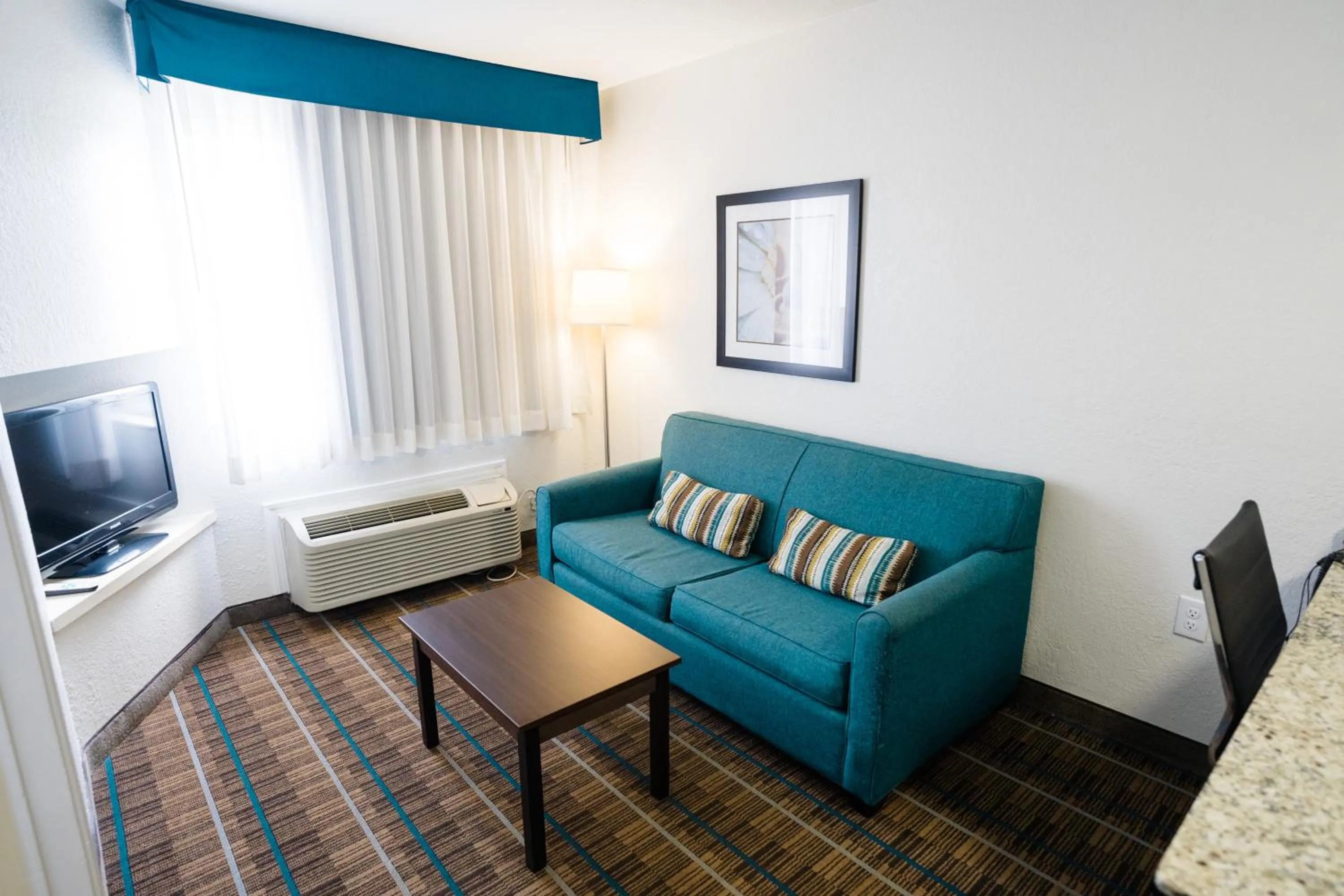 MainStay Suites Knoxville Airport