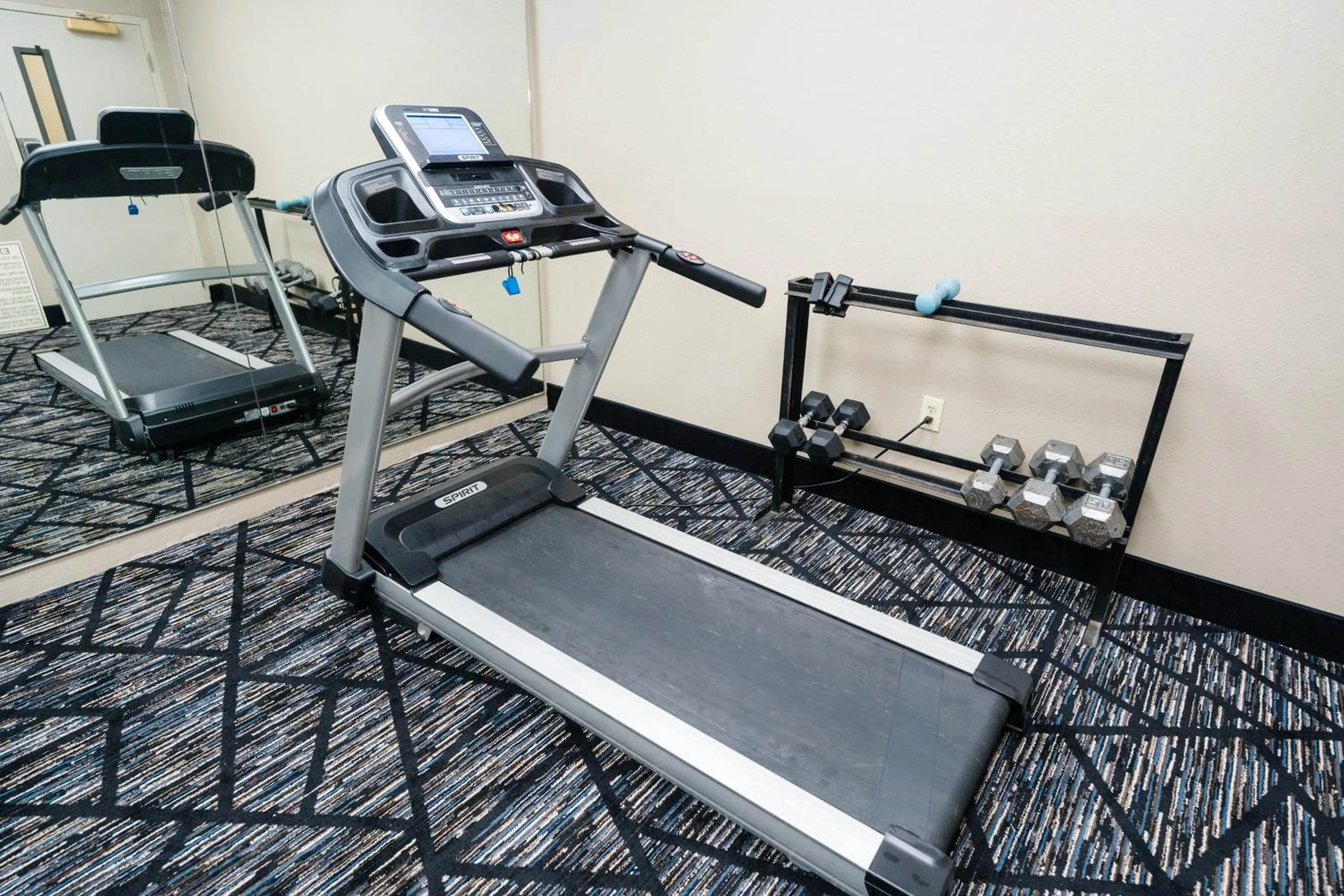 MainStay Suites Knoxville Airport