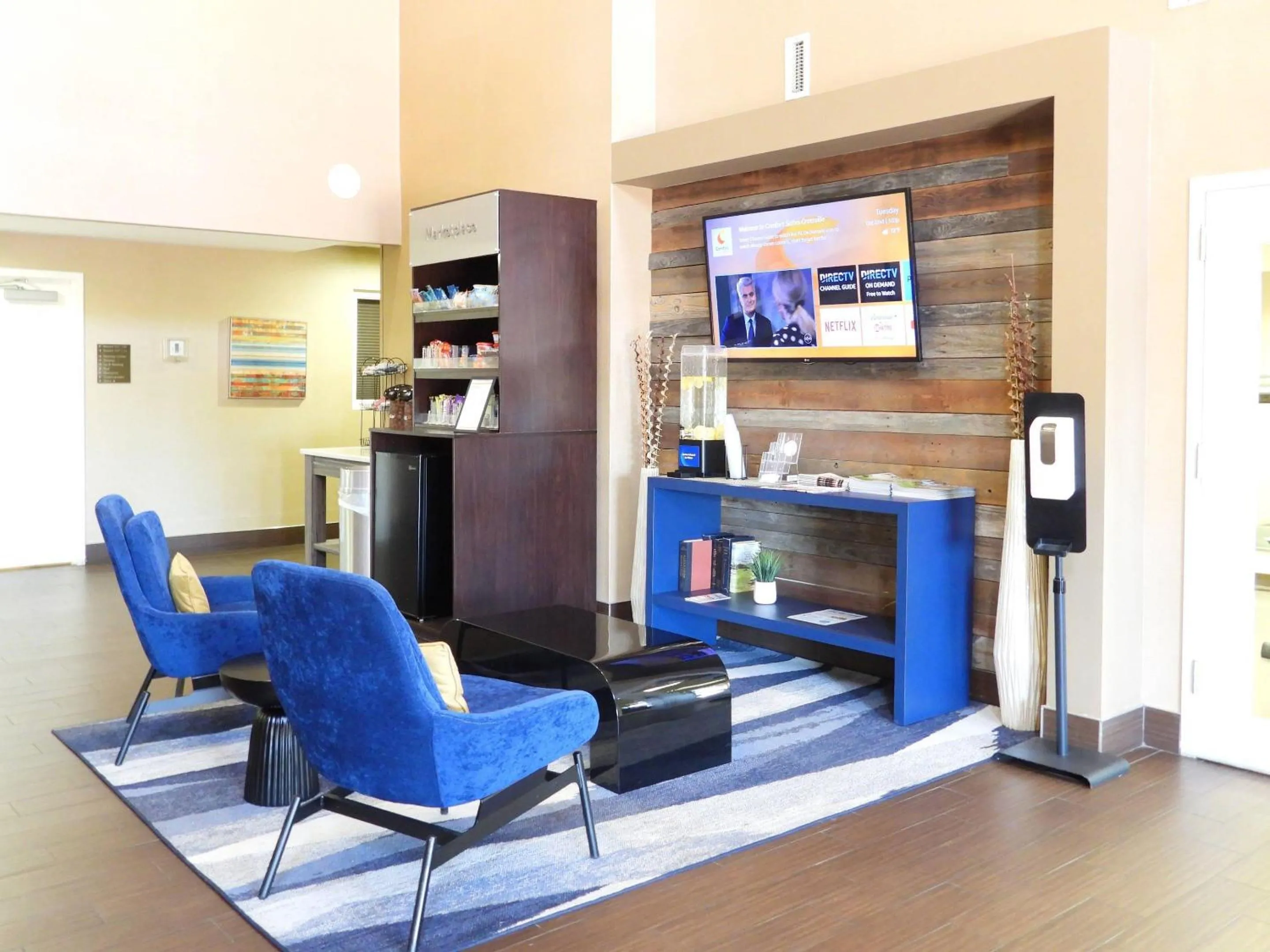 Lobby or reception in Comfort Suites Crossville