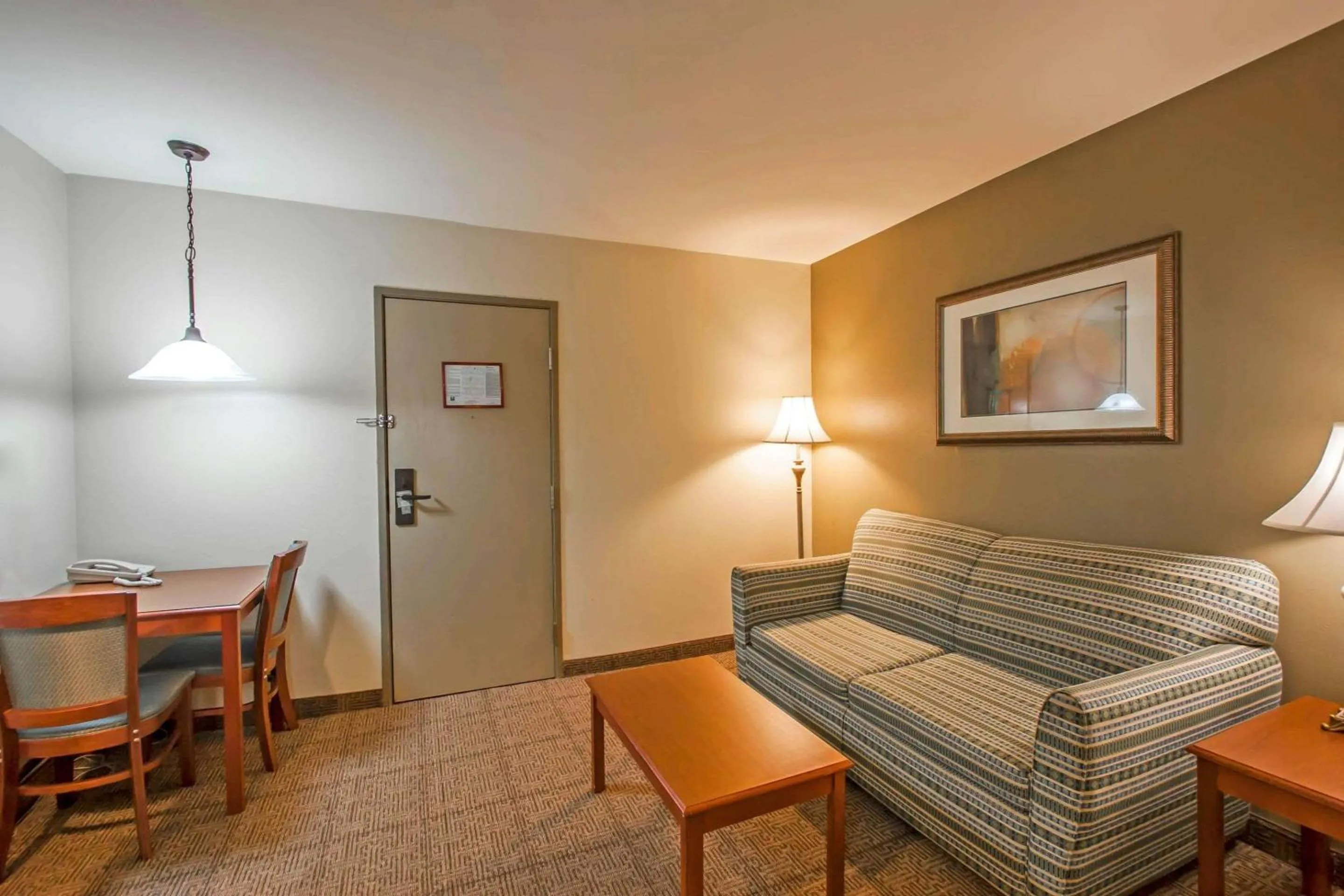 Photo of the whole room in Quality Inn & Suites Germantown North