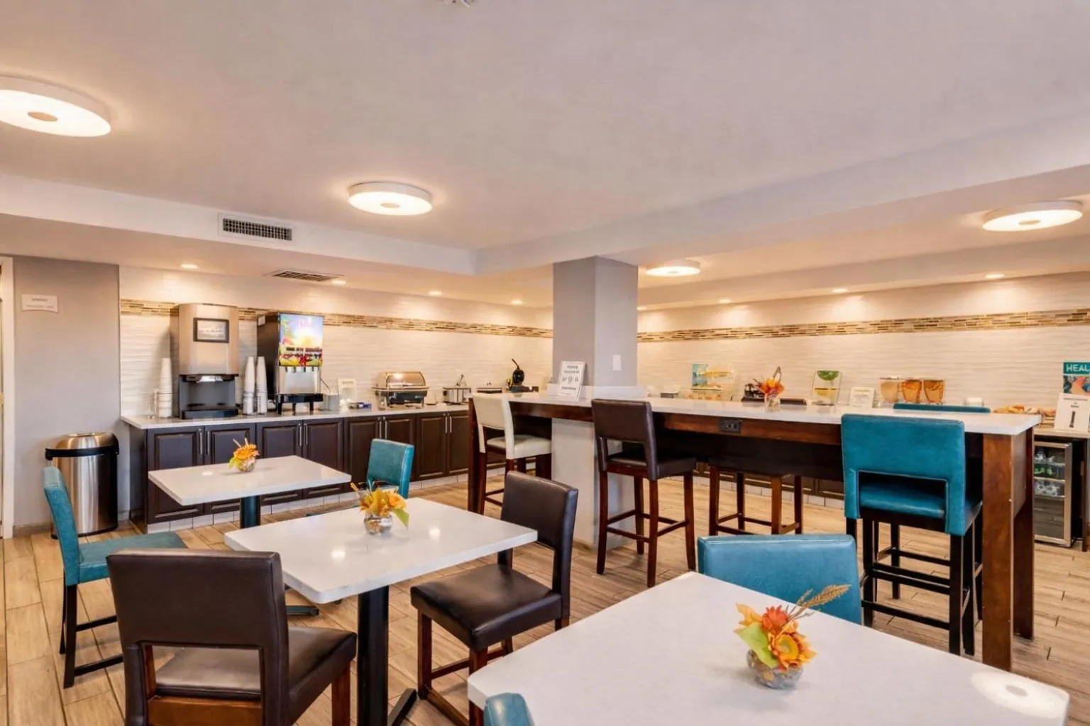 Restaurant/places to eat in Quality Inn Kodak Sevierville