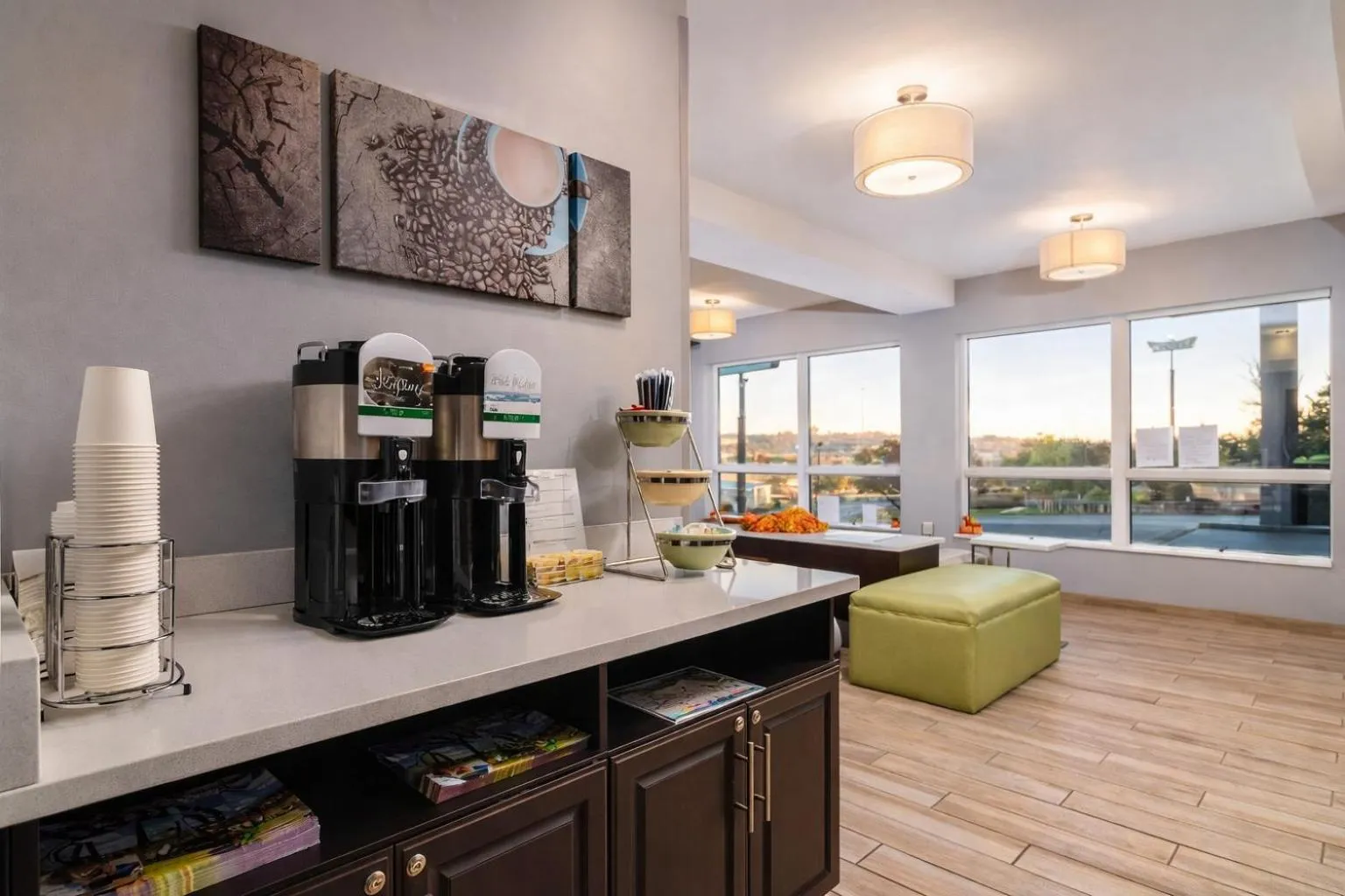 Coffee/tea facilities in Quality Inn Kodak Sevierville