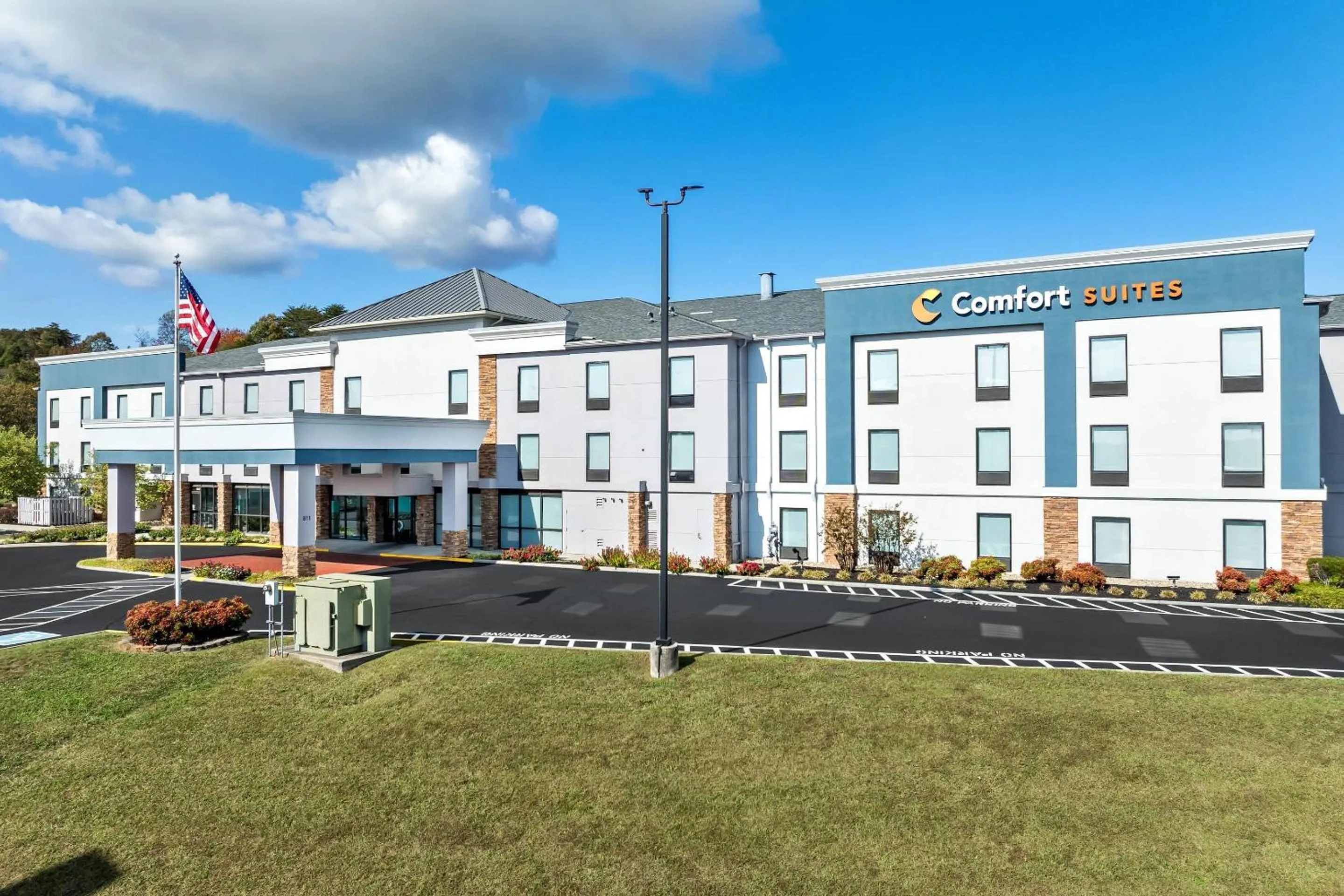 Property building in Comfort Suites Knoxville West - Farragut