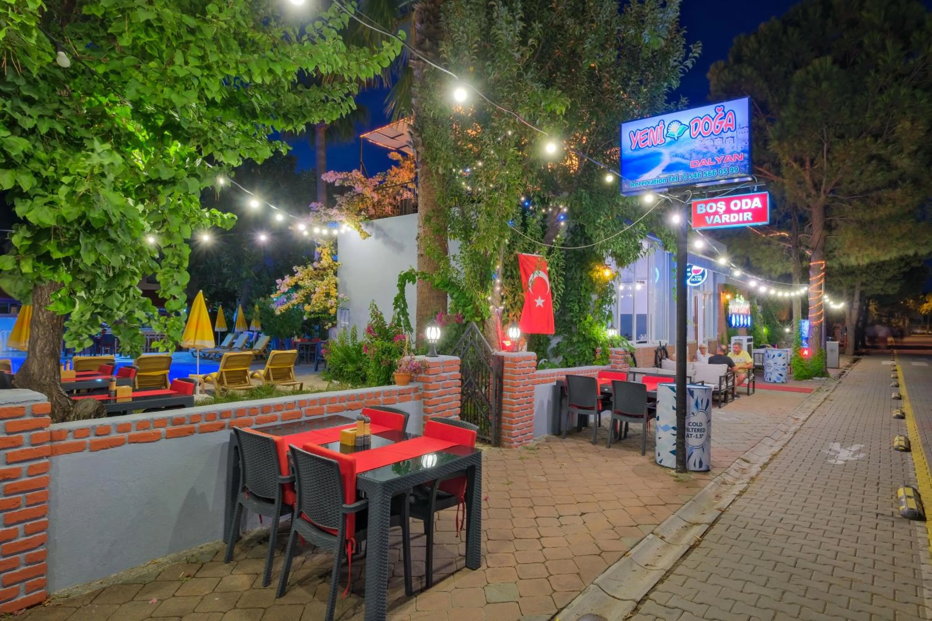 Evening entertainment in YENI DOGA HOTEL