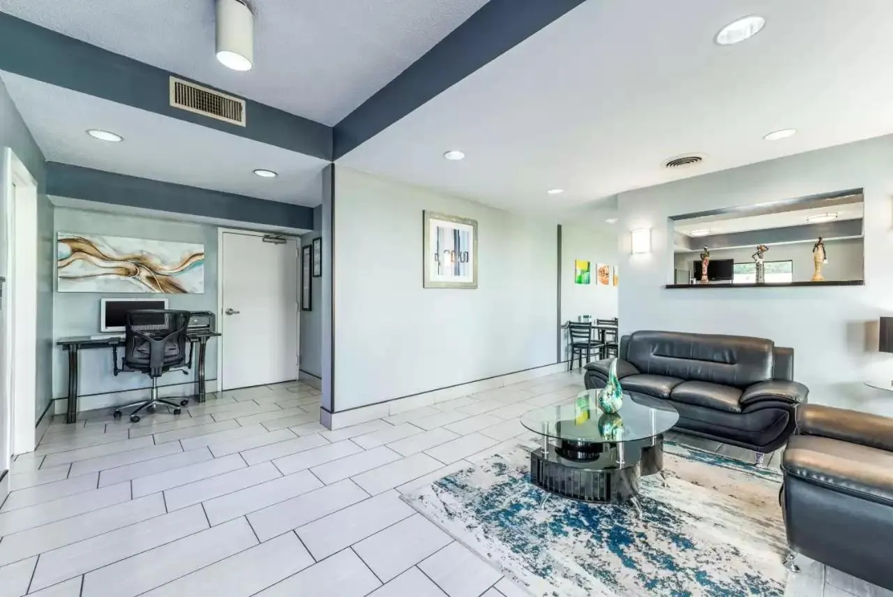 Lobby or reception in Quality Inn Downtown