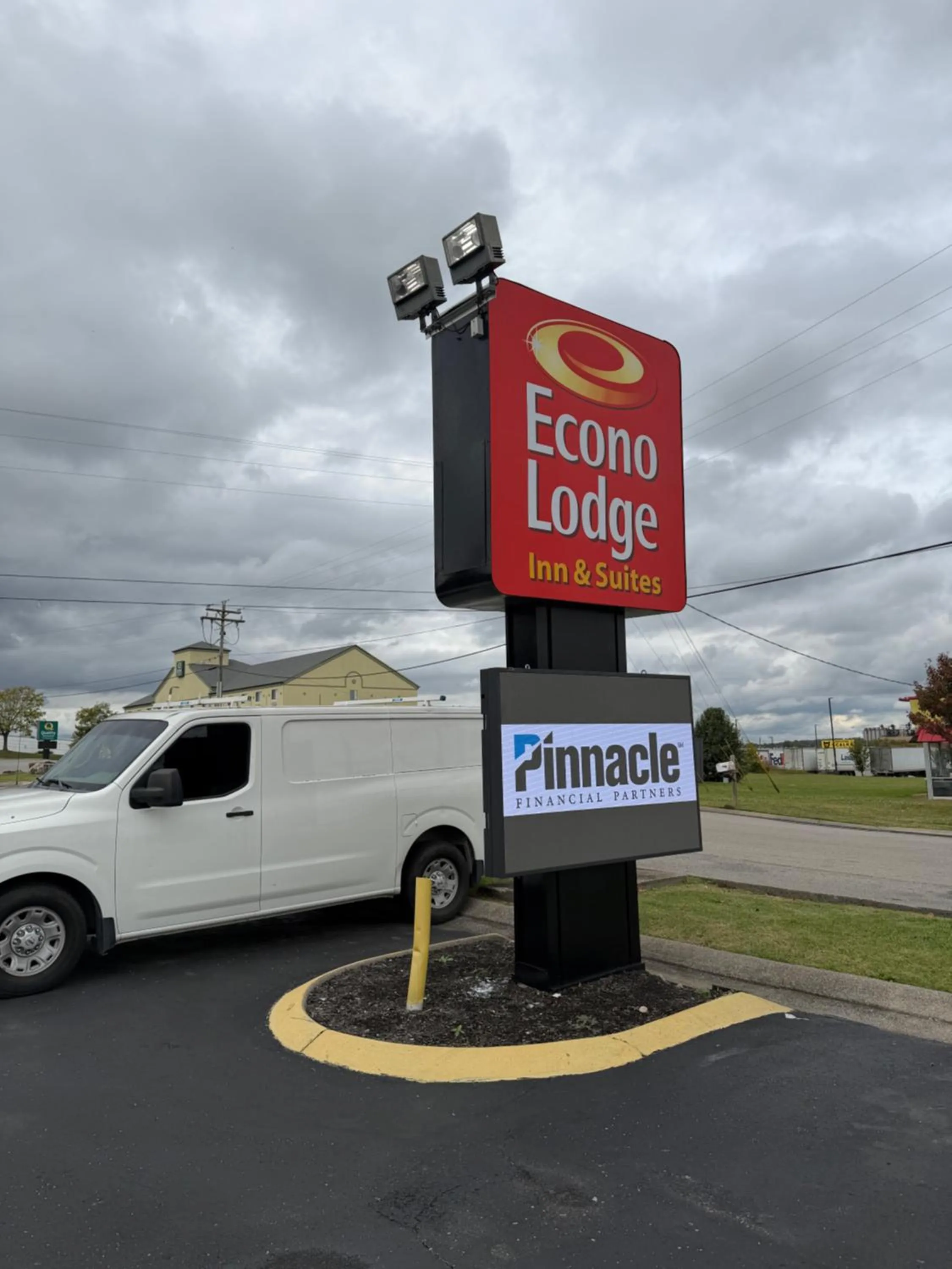 Property building in Econo Lodge Inn & Suites Southeast