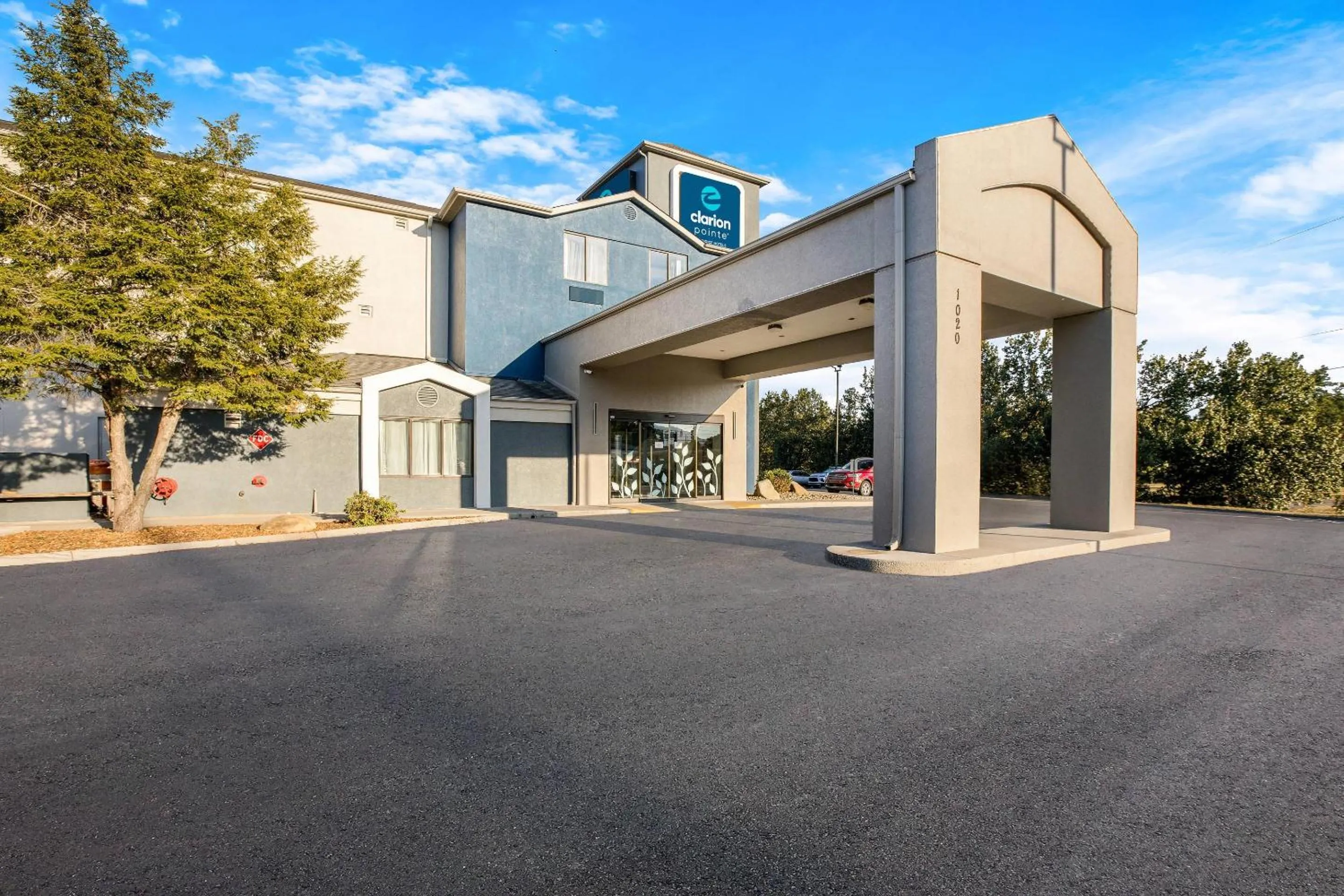 Property building in Clarion Pointe Sevierville-Pigeon Forge