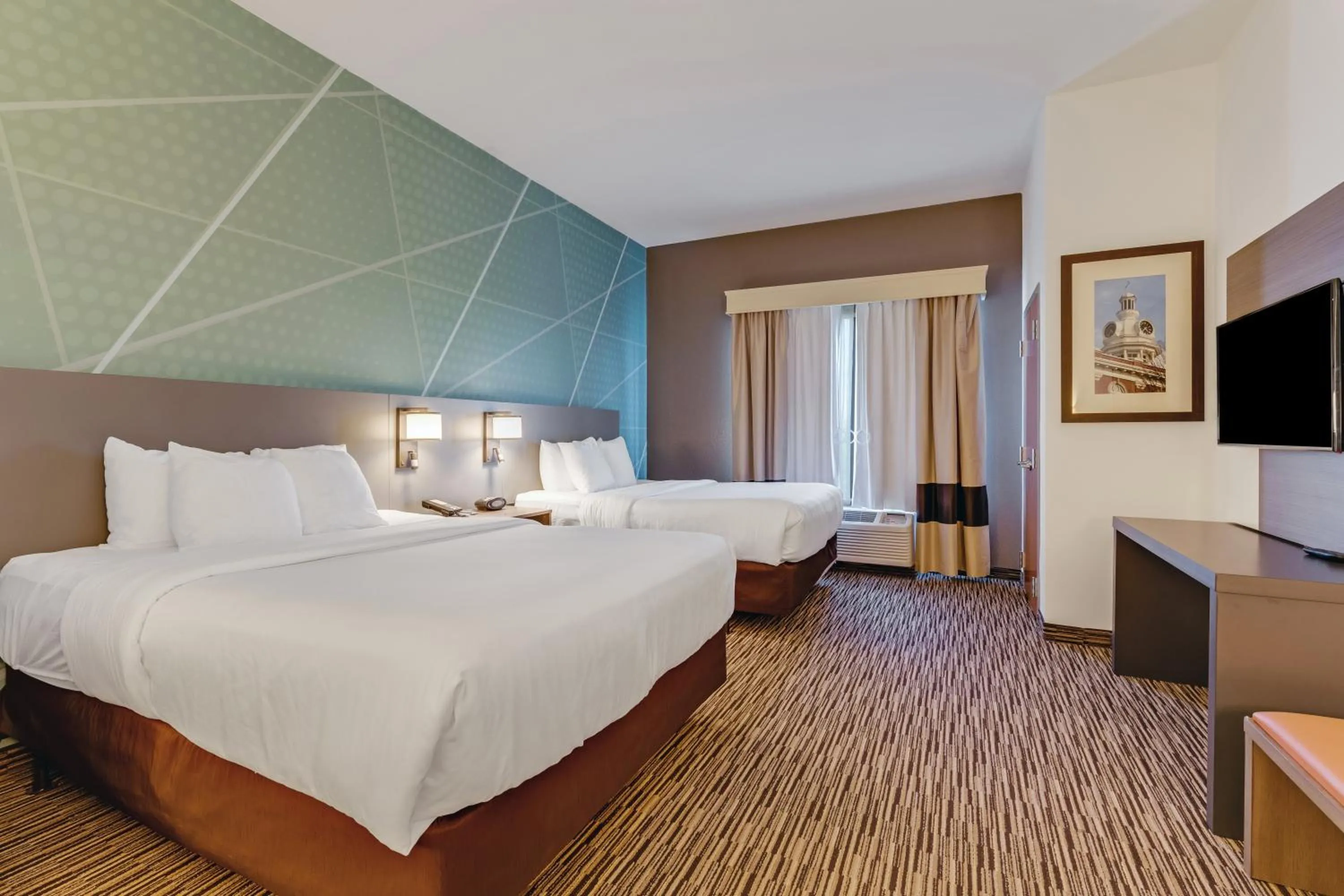 Bed in Comfort Suites Murfreesboro Shopping District