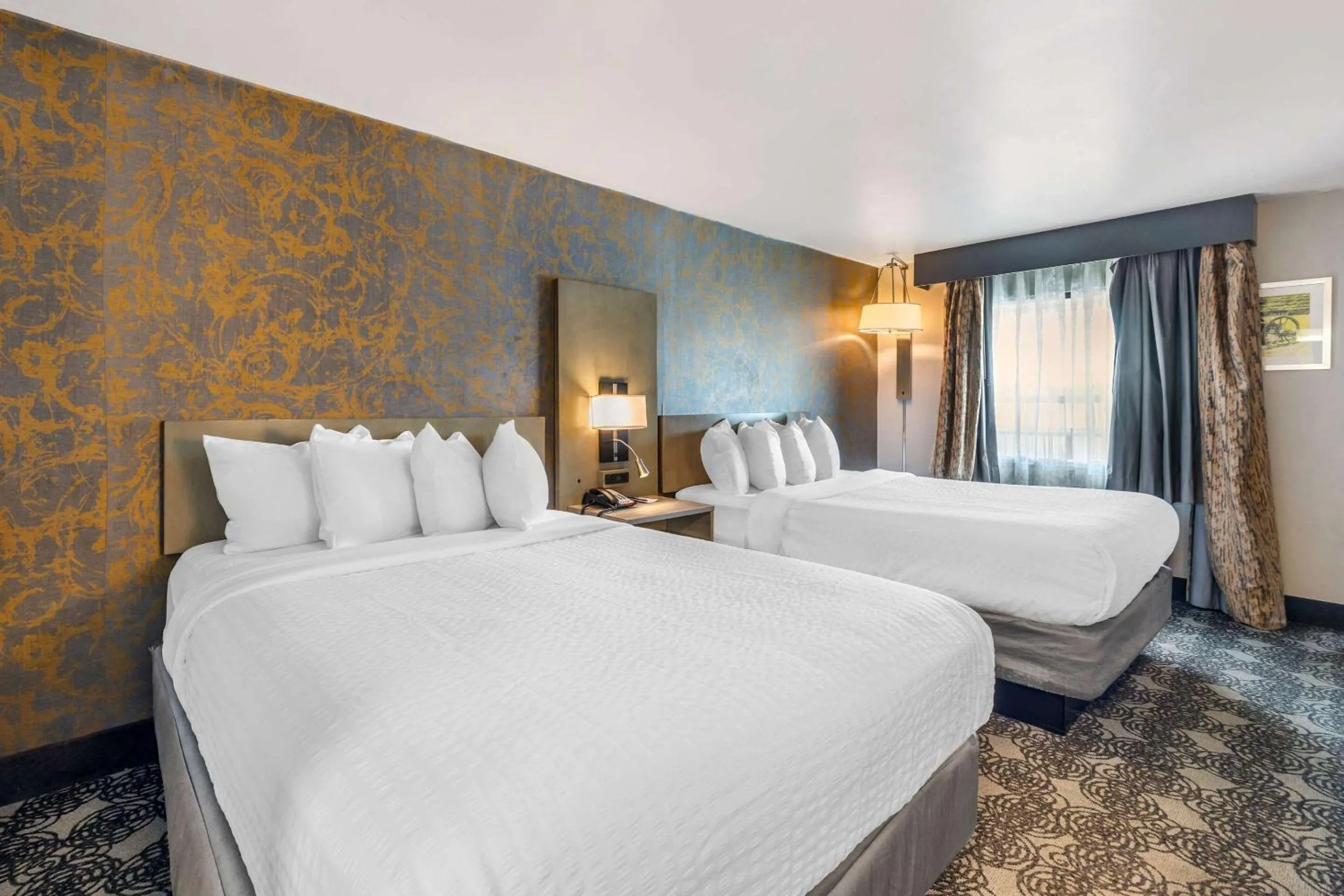 Bedroom, Bed in Clarion Inn Murfreesboro Old Fort Pkwy