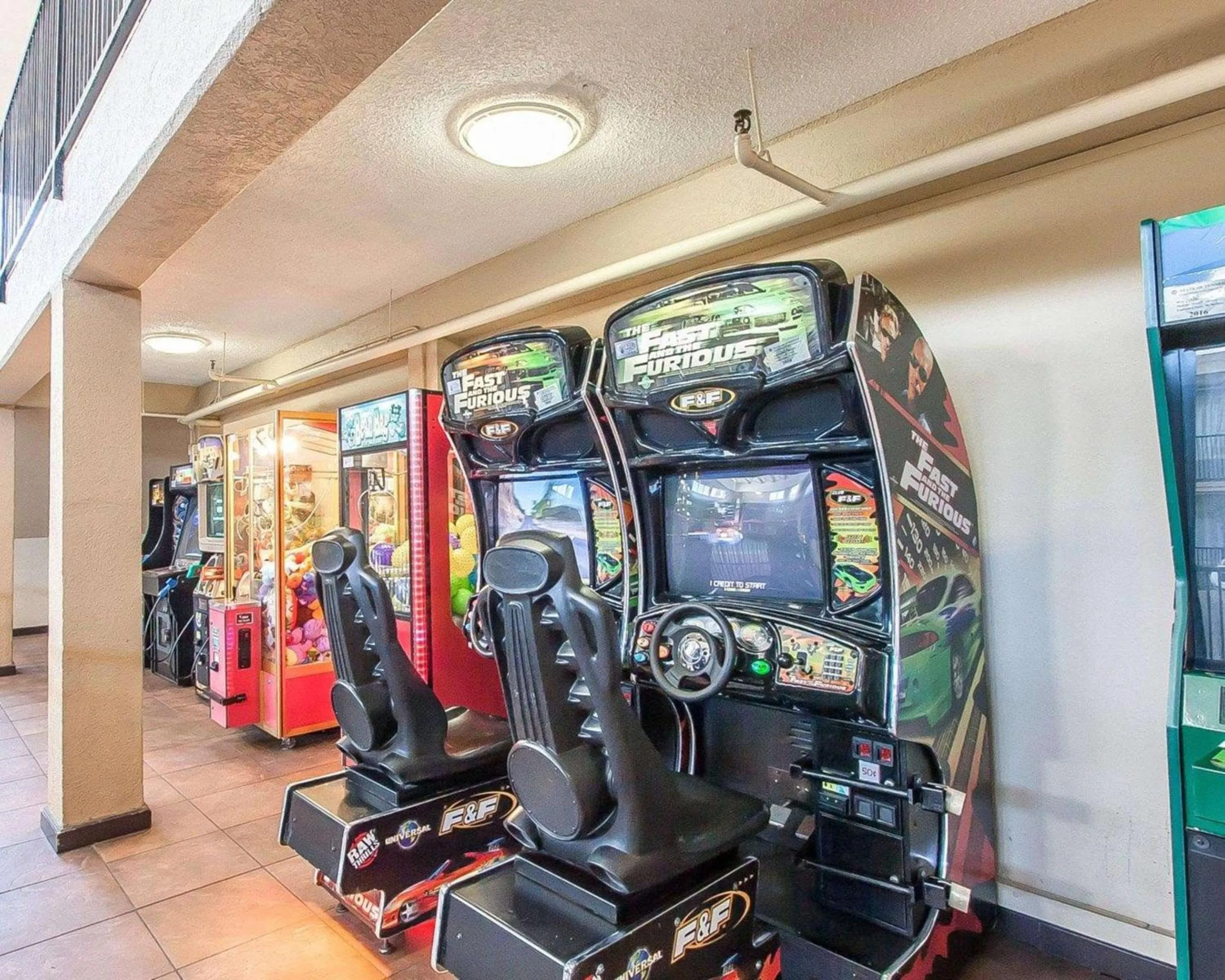 Restaurant/places to eat in Clarion Inn Murfreesboro Old Fort Pkwy