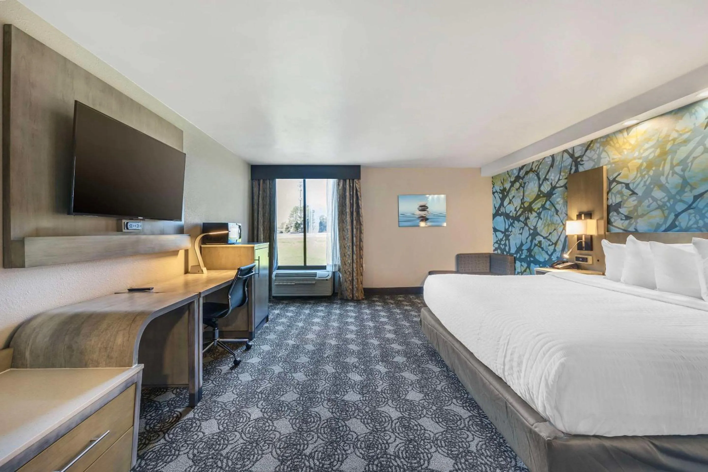 Bedroom, Bed in Clarion Inn Murfreesboro Old Fort Pkwy