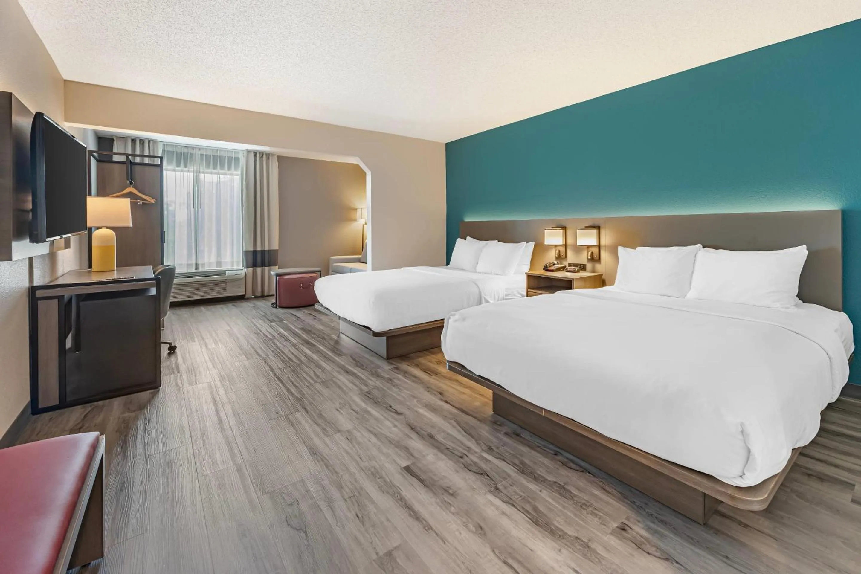 Bedroom, Bed in Comfort Inn & Suites Cookeville