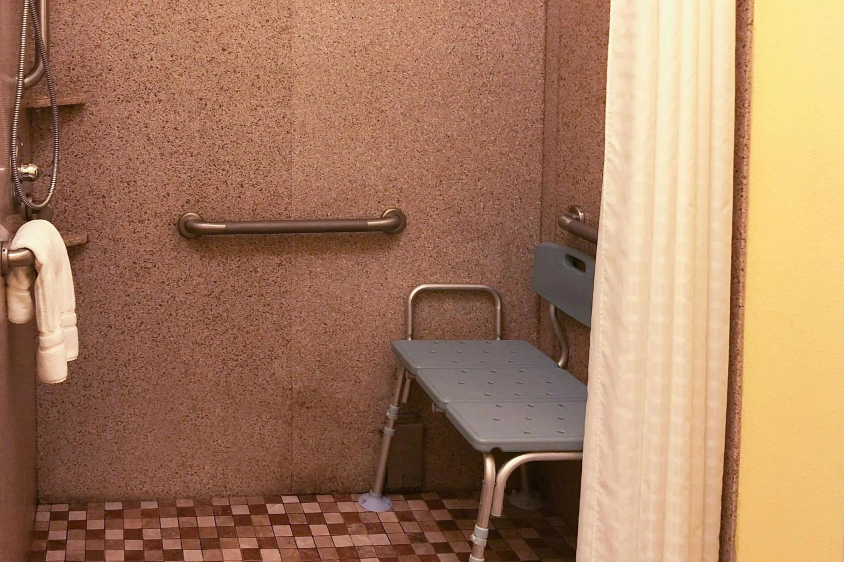 Bedroom in Comfort Inn & Suites Rogersville