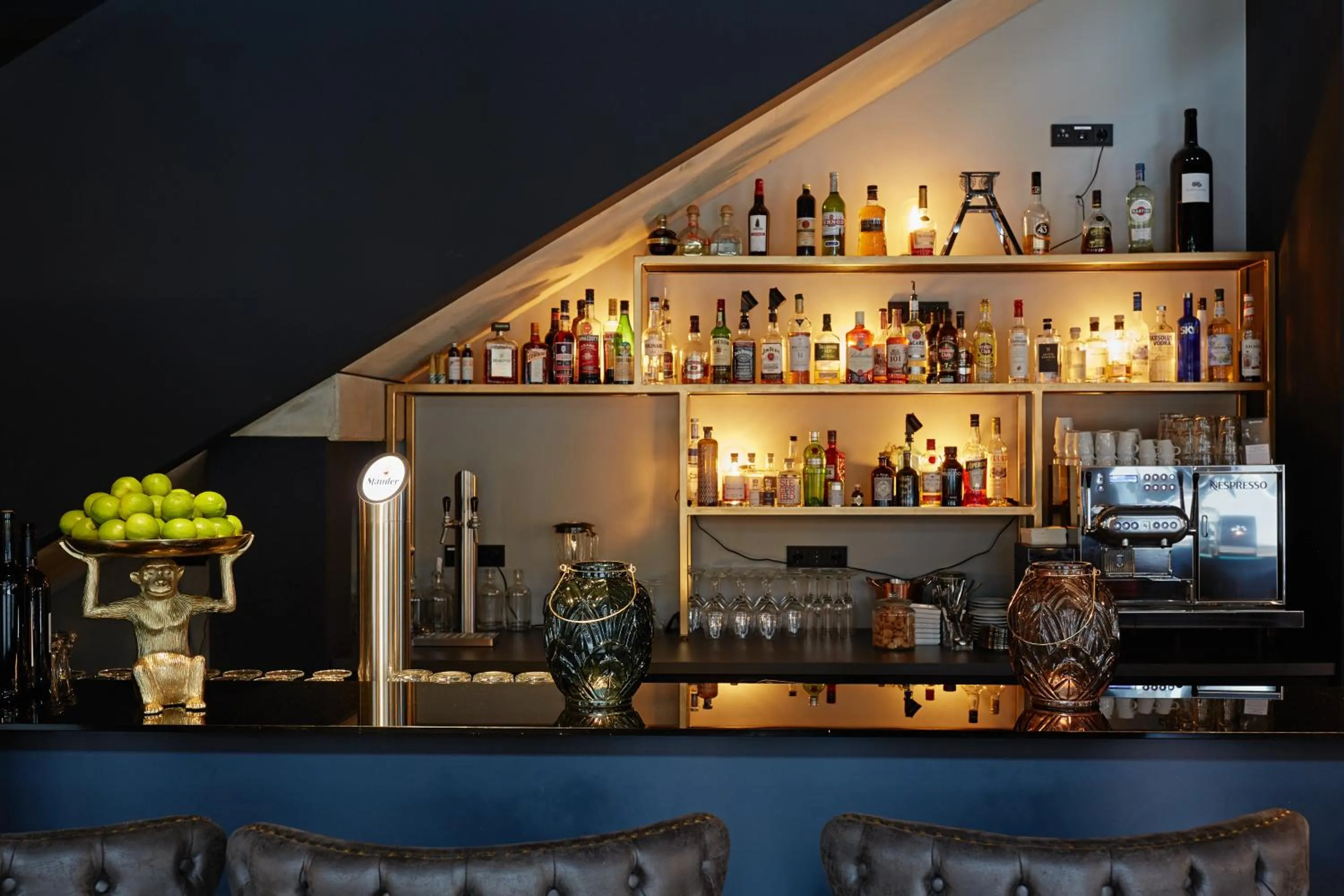 Lounge or bar in hotel friends Essen Zeche Zollverein