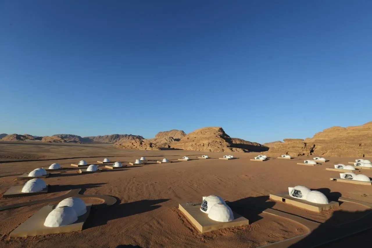Wadi Rum UFO Luxotel