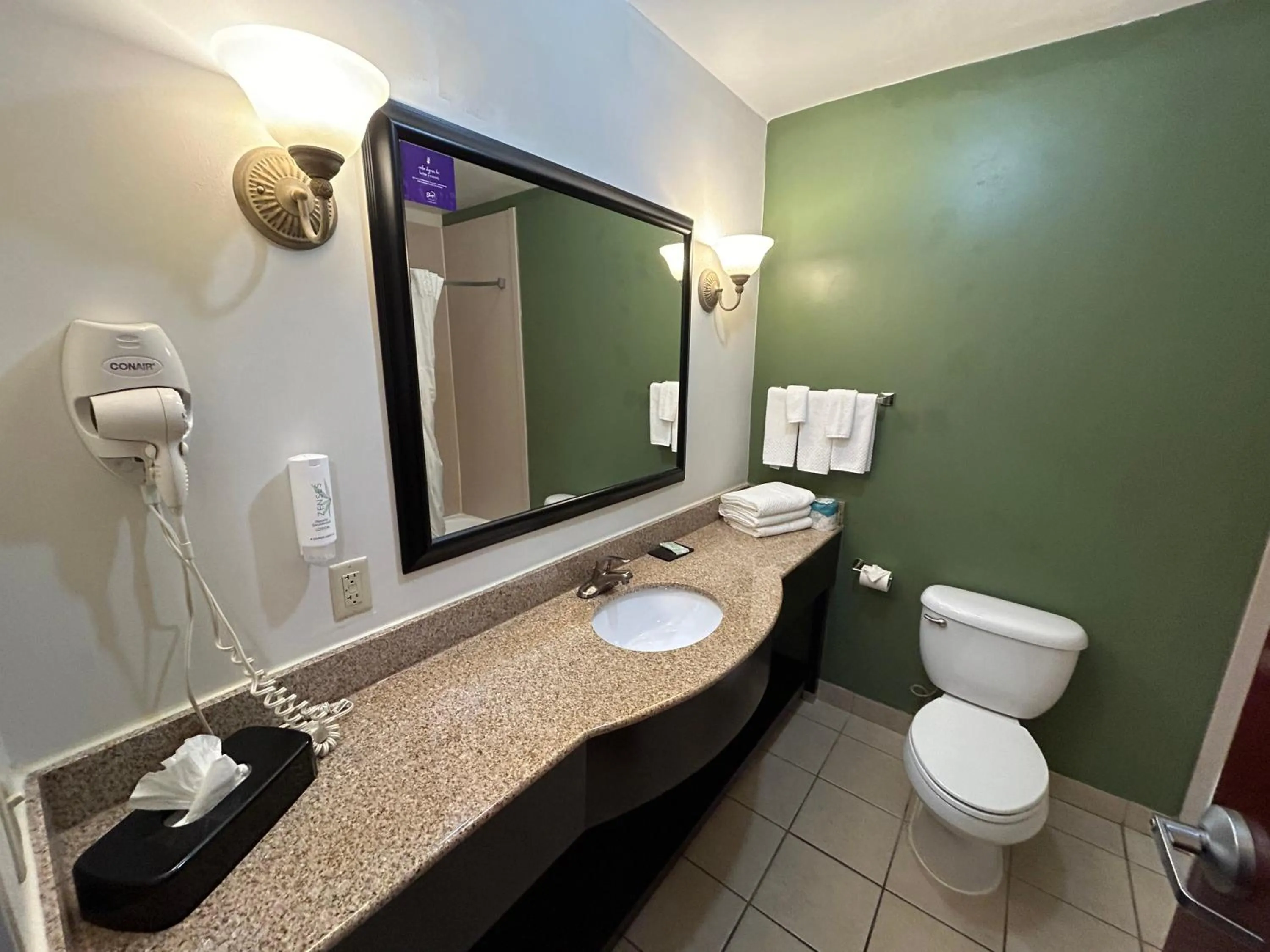 Toilet in Sleep Inn & Suites Manchester near Arnold AFB