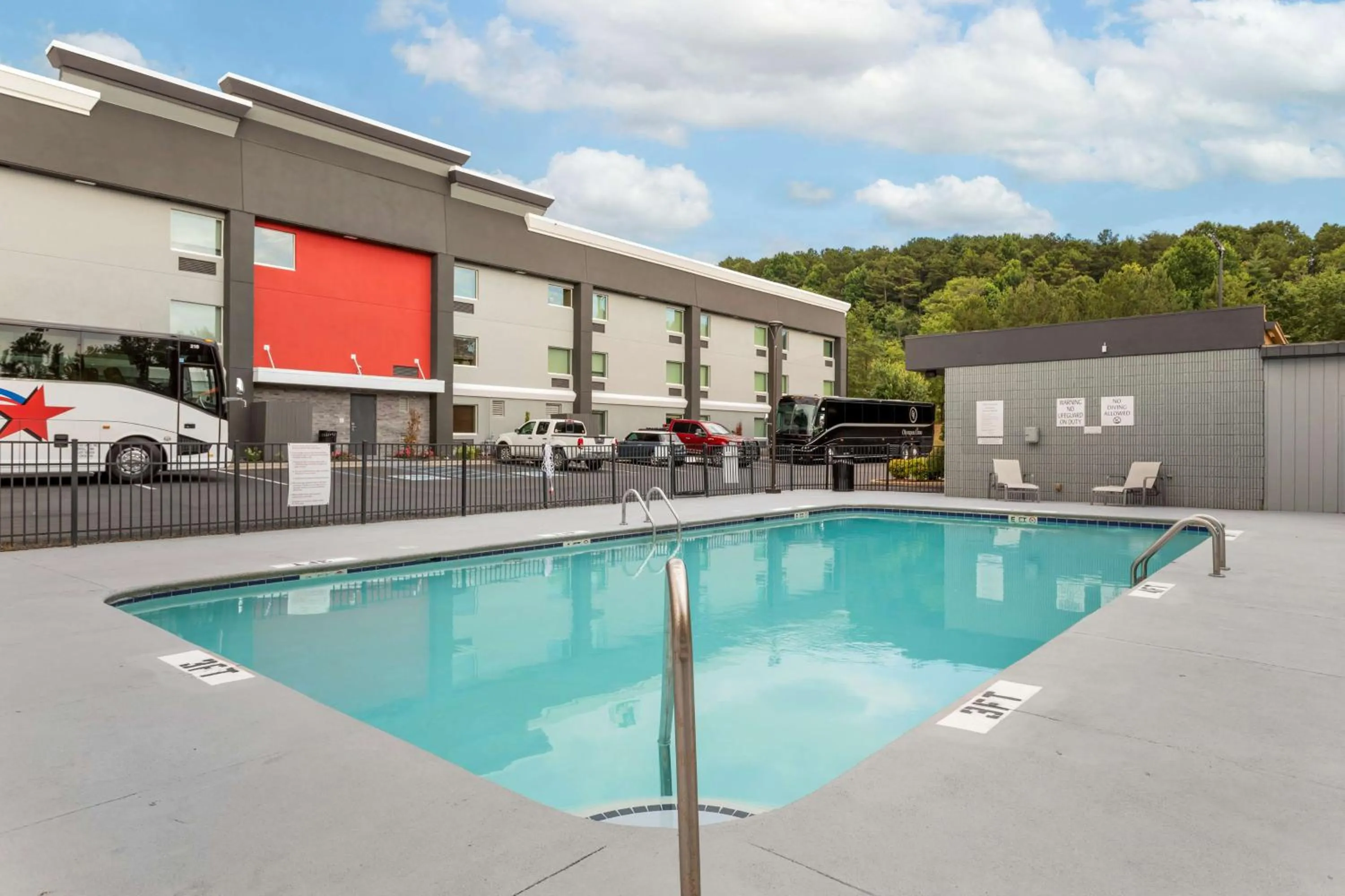 Pool view in Best Western Plus Cleveland Inn & Suites