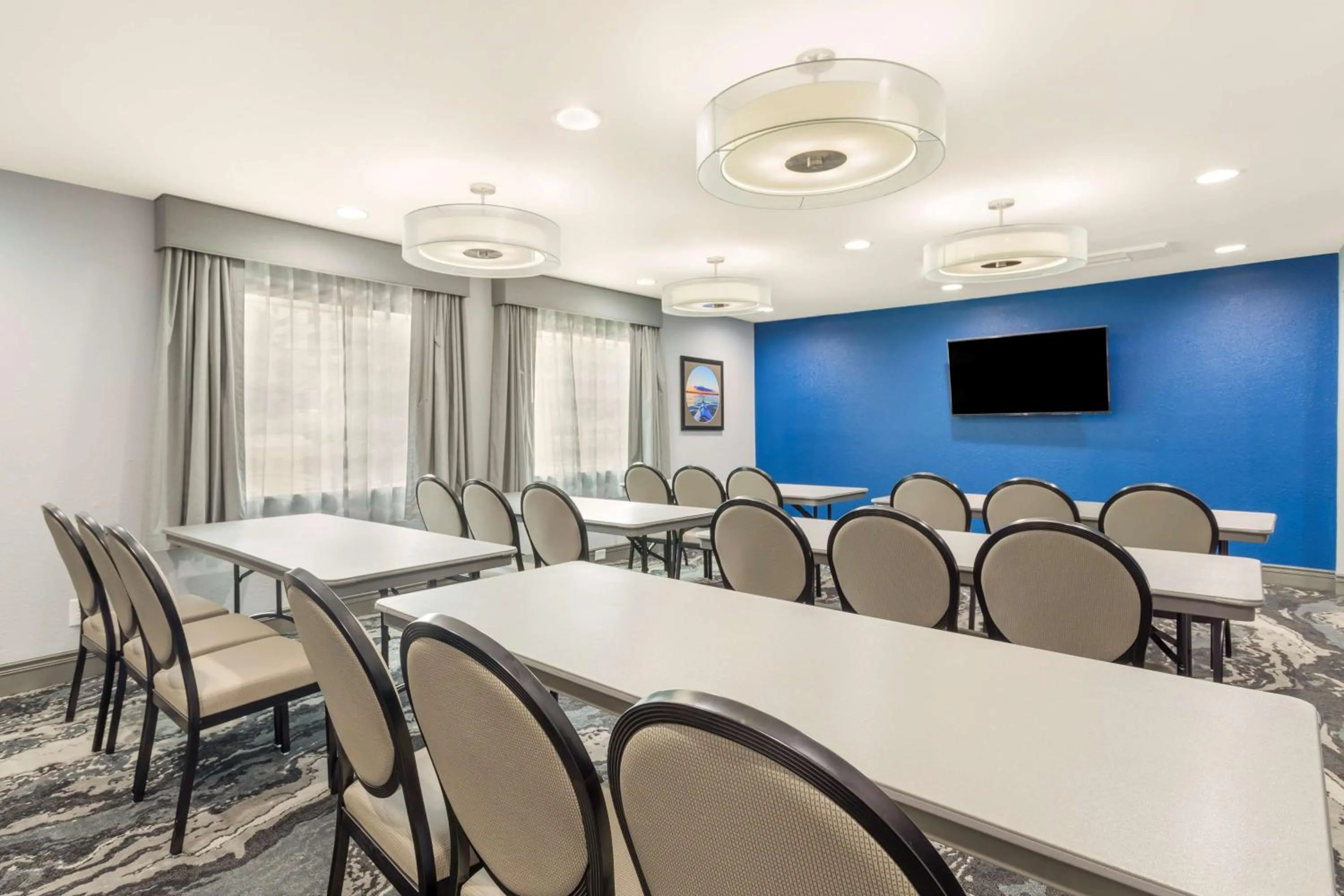 Meeting/conference room in Best Western Plus Cleveland Inn & Suites