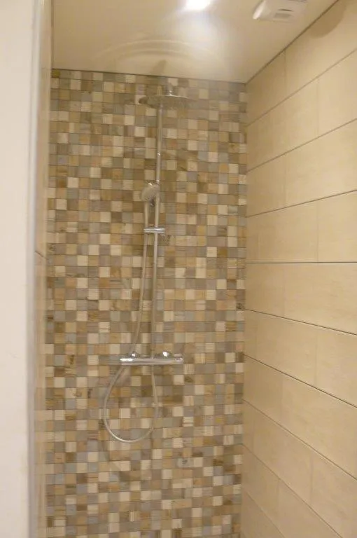 Shower in Le fief Beaurepaire 76280