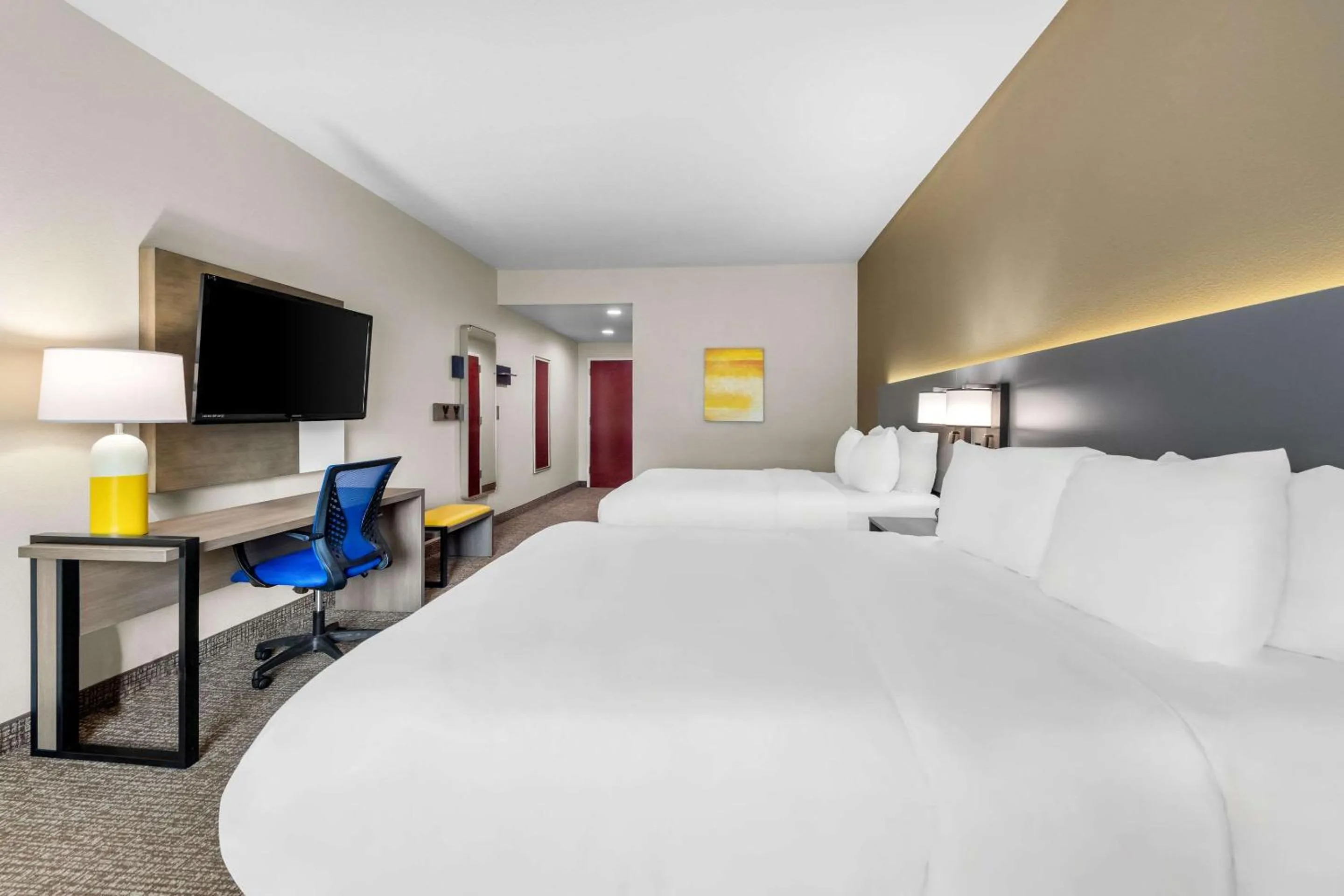 Bedroom, Bed in Comfort Inn Harriman