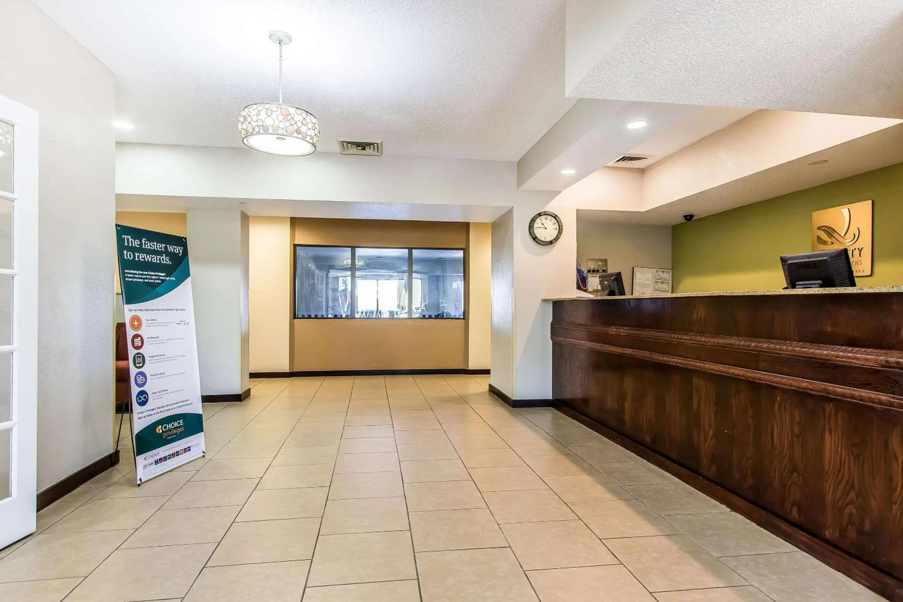 Lobby or reception in Quality Inn & Suites