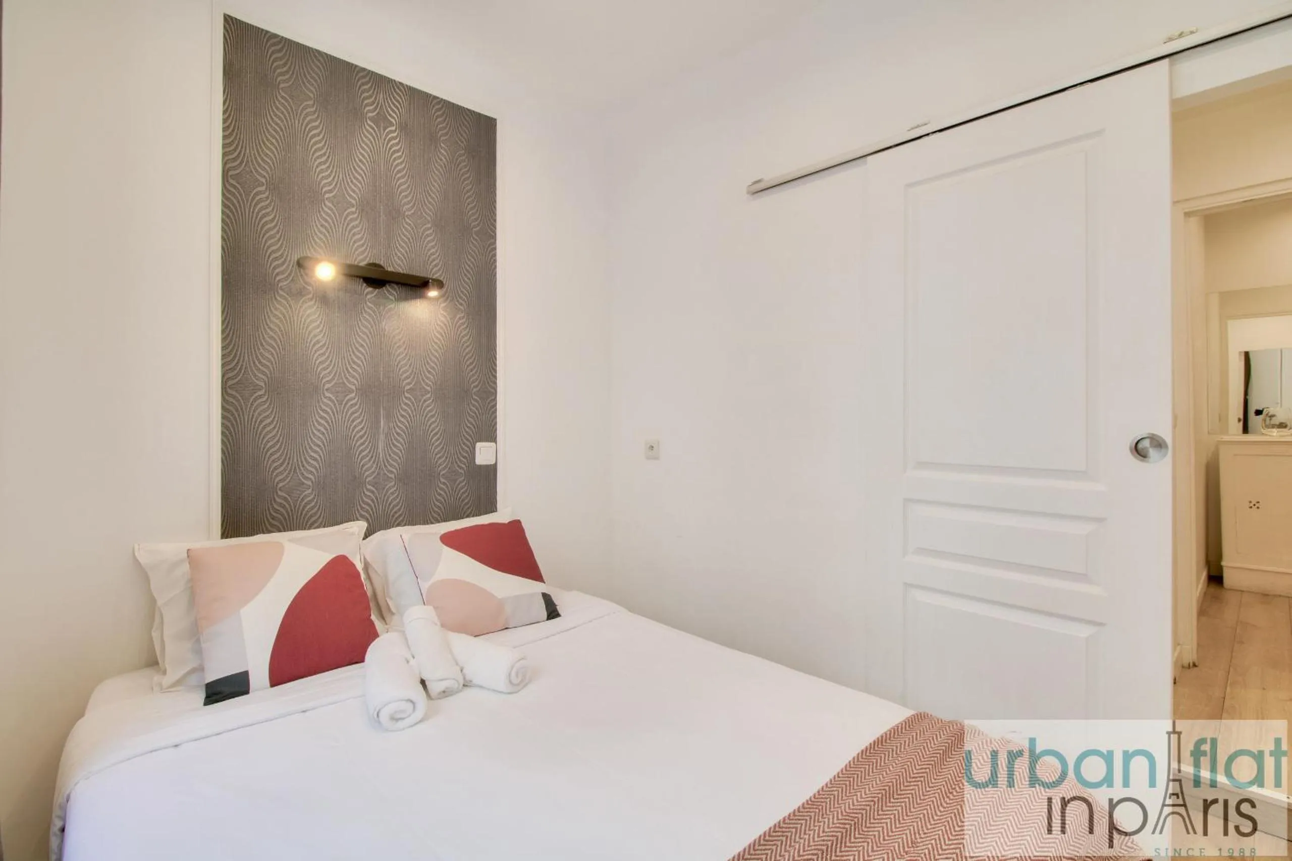 Bed in 24 - Luxury Home in Paris Montorgueil