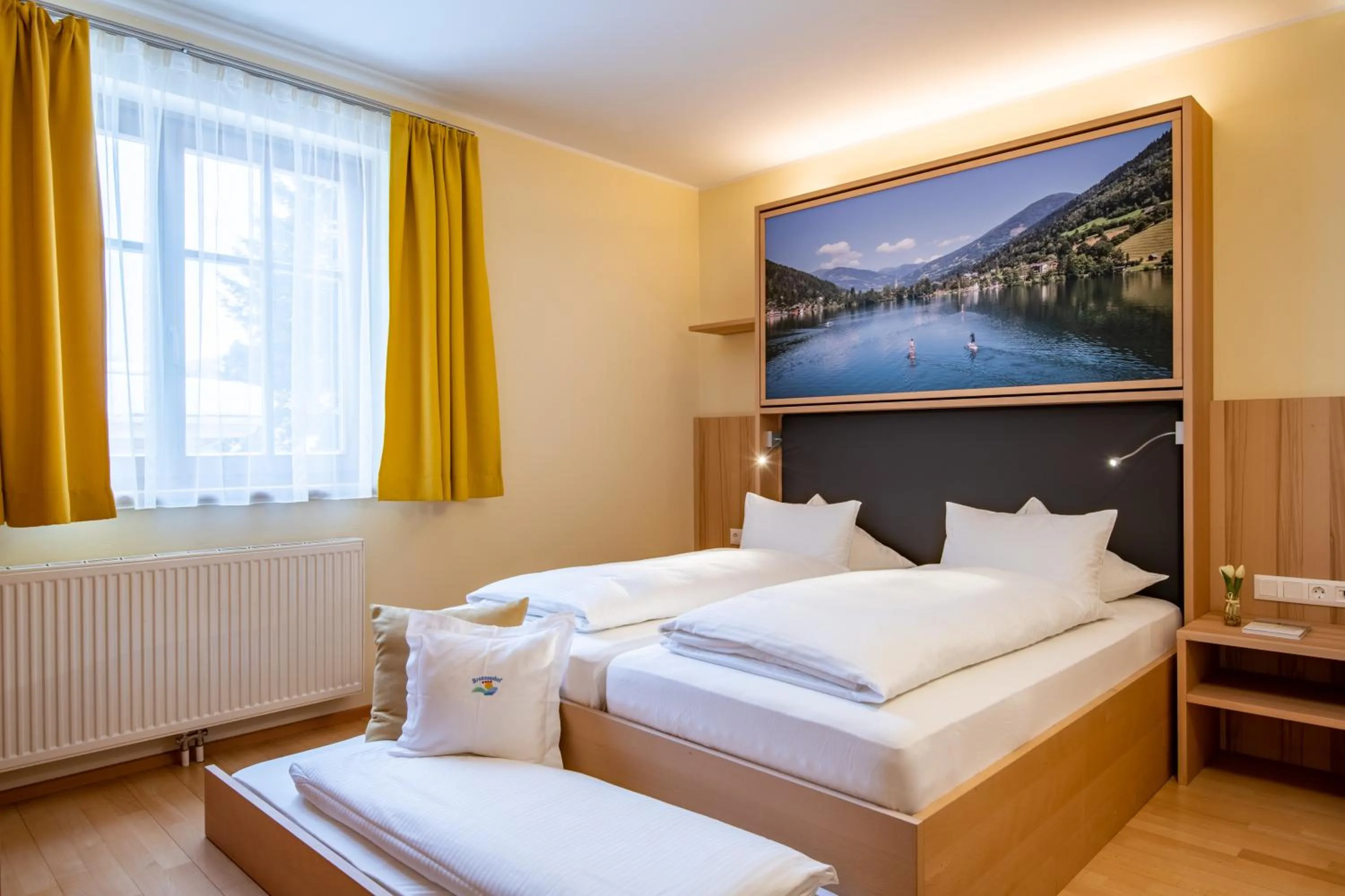 Bed in Familien- Sportresort BRENNSEEHOF