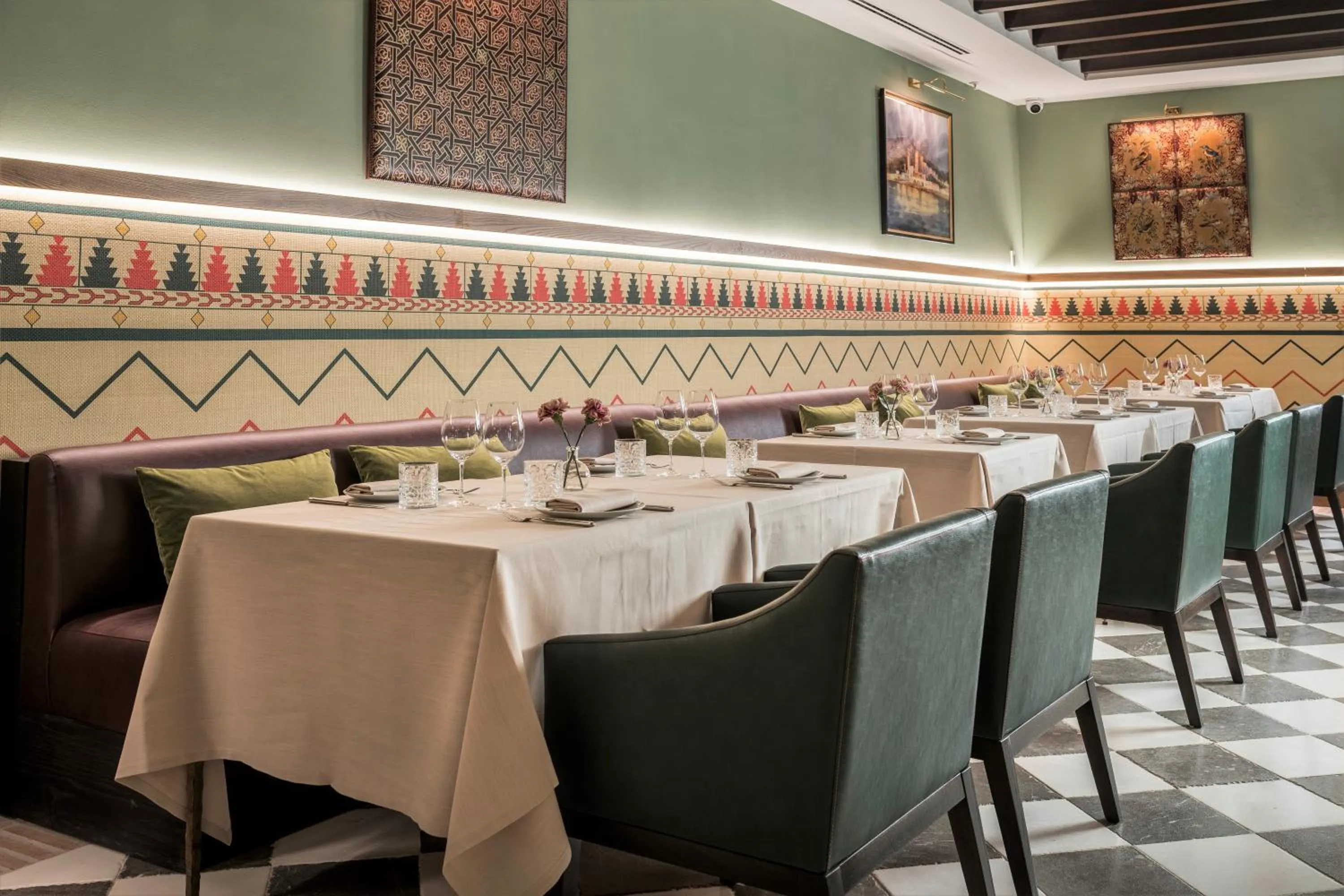 Restaurant/places to eat in Palacio Solecio, a Small Luxury Hotel of the World